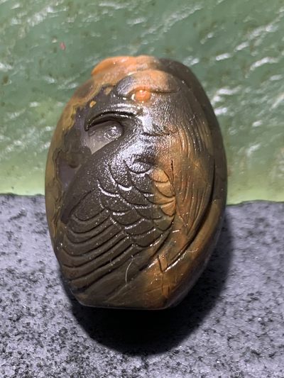 精美冰飘亚光战国红玛瑙手工俏色巧雕引蛇出洞桶珠一个， - 精美冰飘亚光战国红玛瑙手工俏色巧雕引蛇出洞桶珠一个，