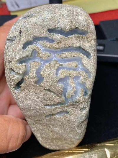 AF-QF007   1.3公斤公斤老敞口后江天空蓝手镯料 AF-QF007   1.3公斤公斤老敞口后江天空蓝手镯料