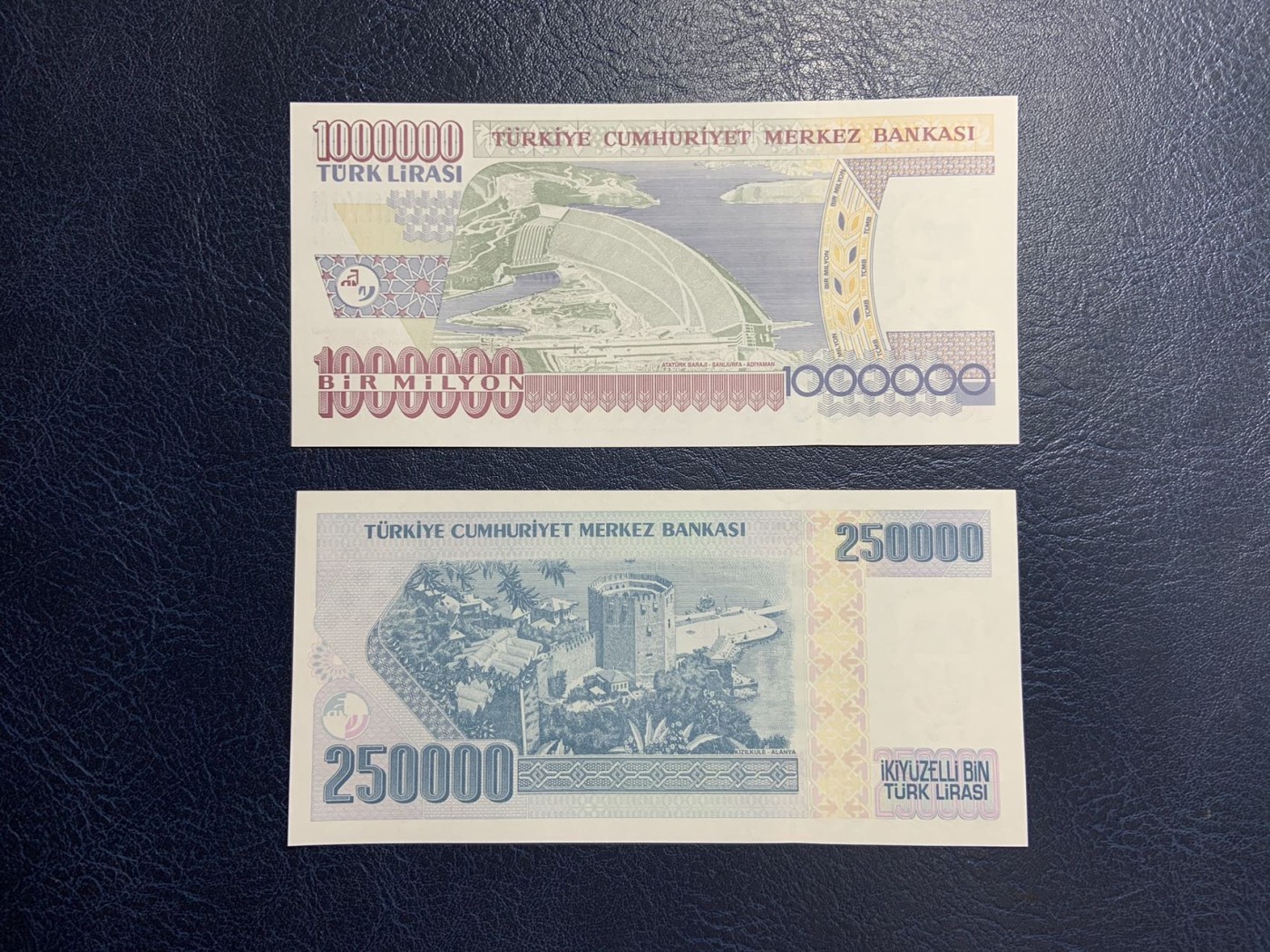 收藏联盟Quantum Auction 第283期拍卖  土耳其1982-1992年5到1000000里拉两套15张 品相全新UNC