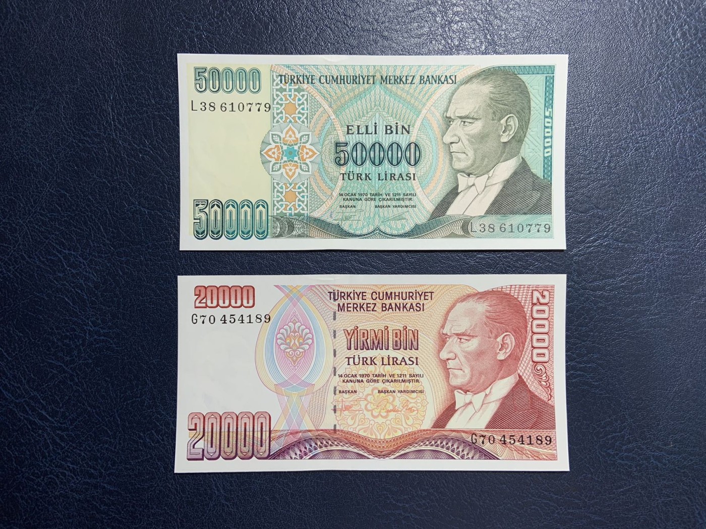 收藏联盟Quantum Auction 第283期拍卖  土耳其1982-1992年5到1000000里拉两套15张 品相全新UNC