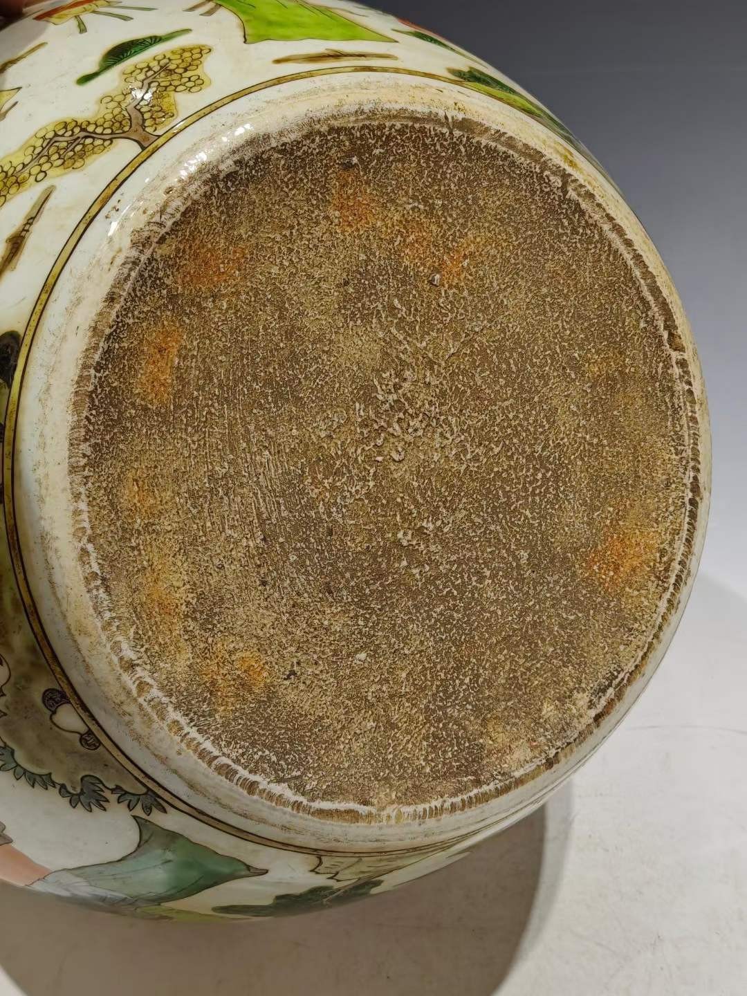 美品·款识“大清康熙年制”精工细作满工五彩通景仕女人物故事纹卷缸。