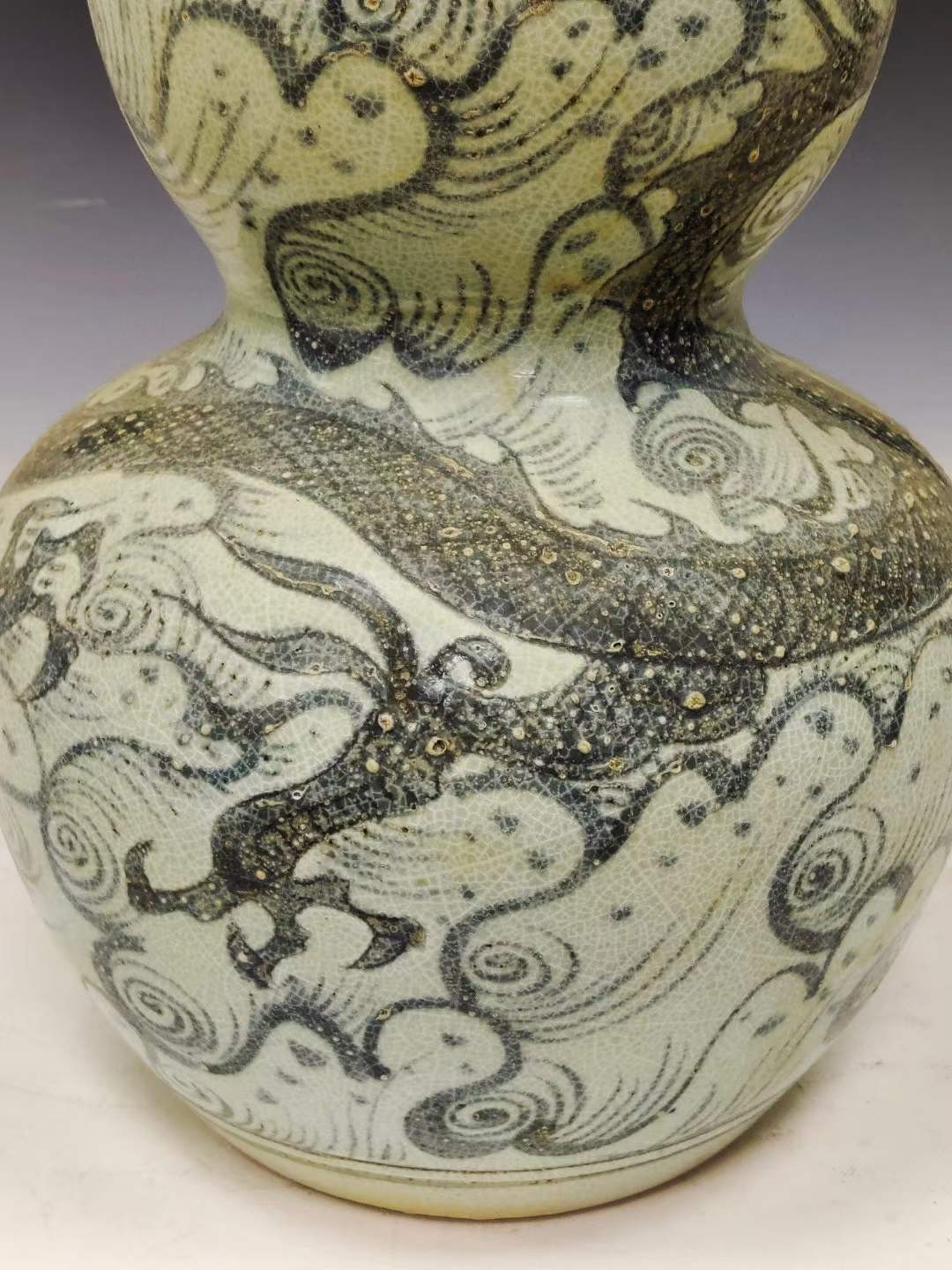 旧藏青花龙纹葫芦瓶 旧藏青花龙纹葫芦瓶