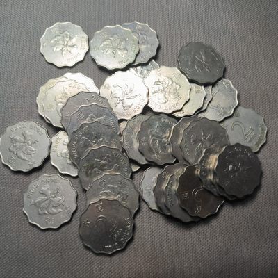 第八十期 八月第六拍 9月3日发货 - 8.6.3香港2元35枚