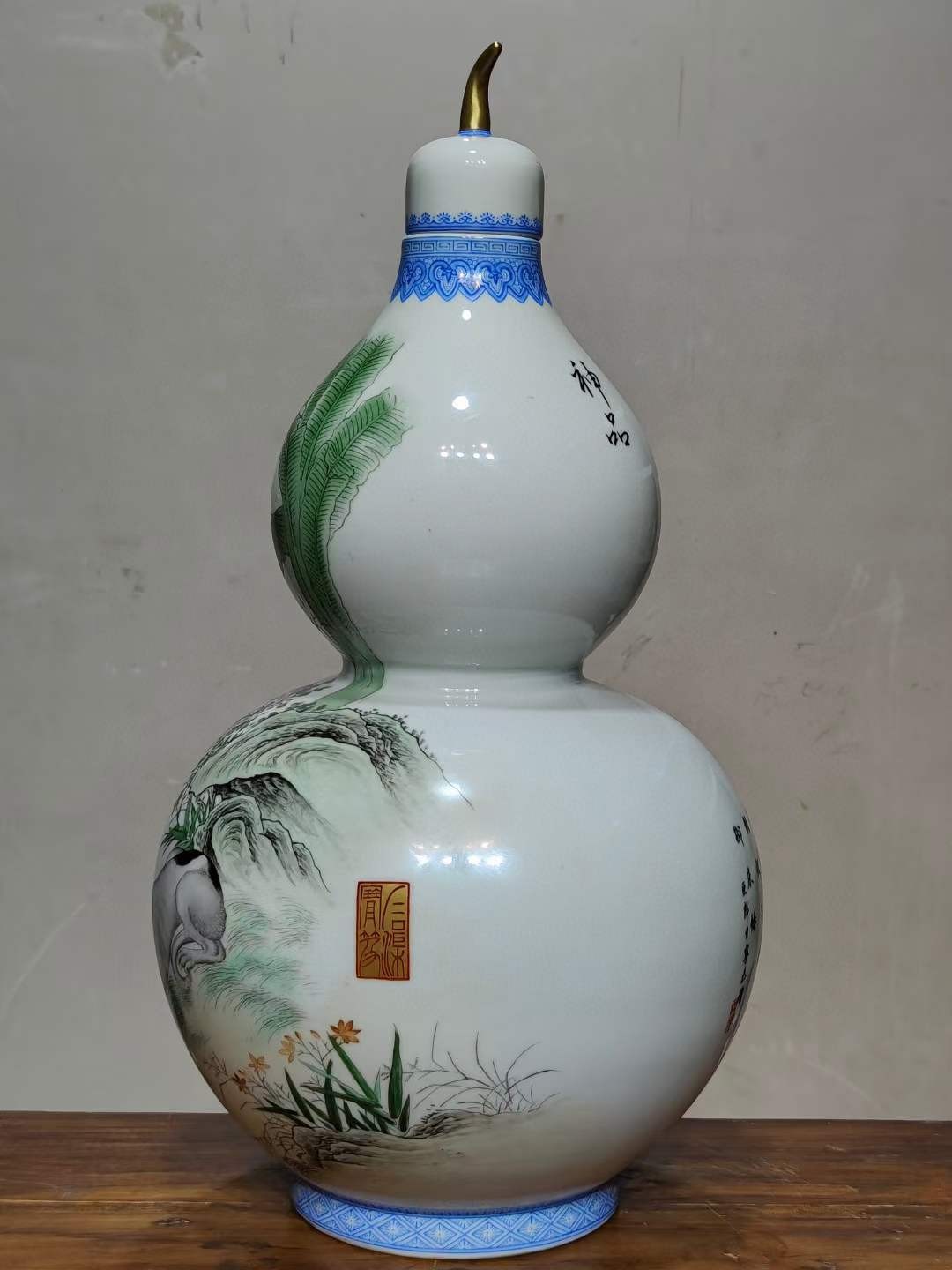 美品·款识“大清乾隆年制”“郎世宁恭绘”精工细作满工粉彩“蓦空鹊