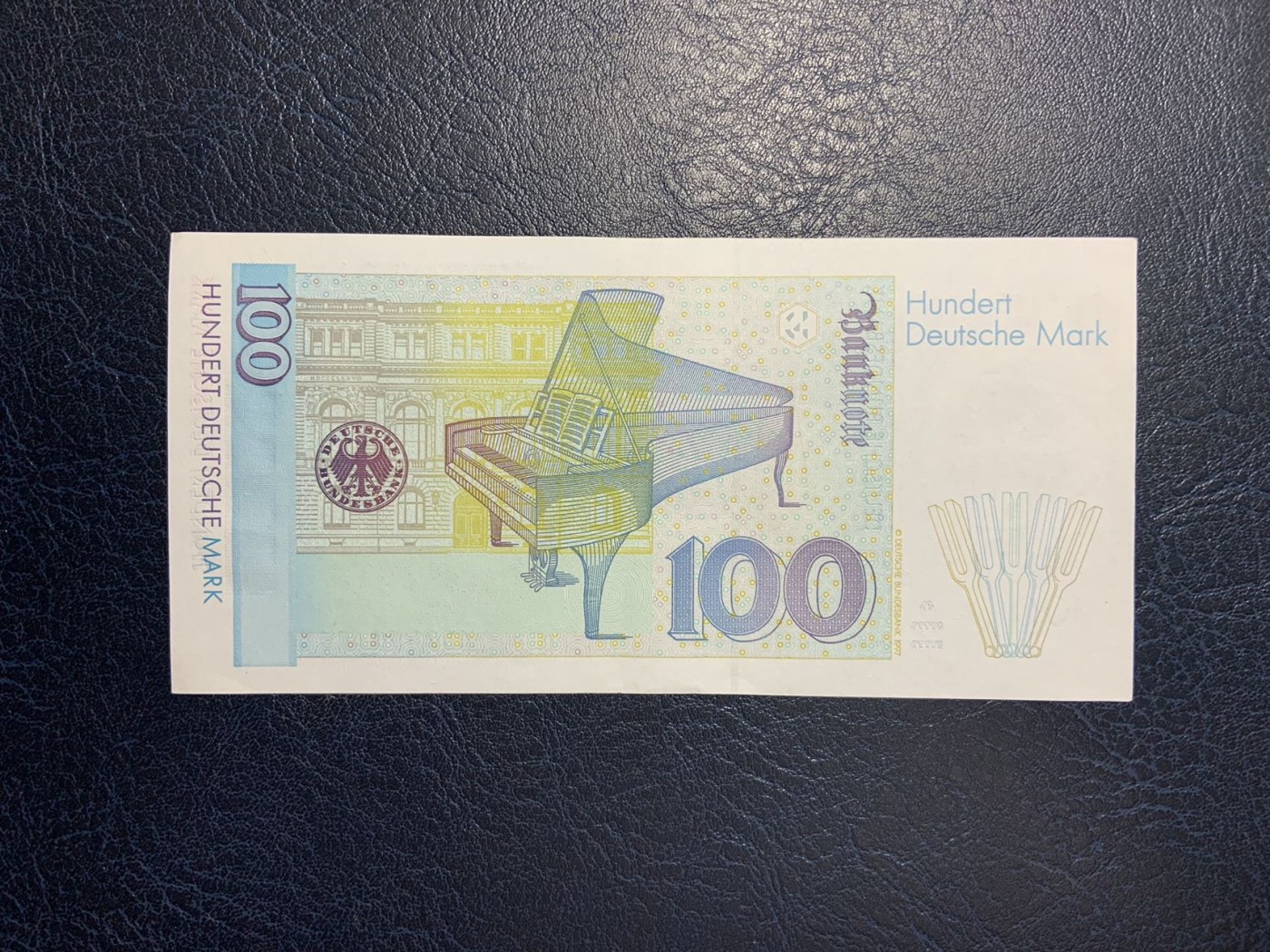 收藏联盟Quantum Auction 第283期拍卖  德国联邦1996年100马克 品相AU- 钢琴家 克拉拉.舒曼