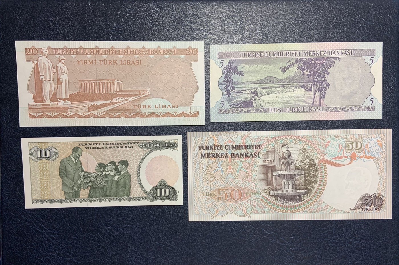 收藏联盟Quantum Auction 第283期拍卖  土耳其1982-1992年5到1000000里拉两套15张 品相全新UNC