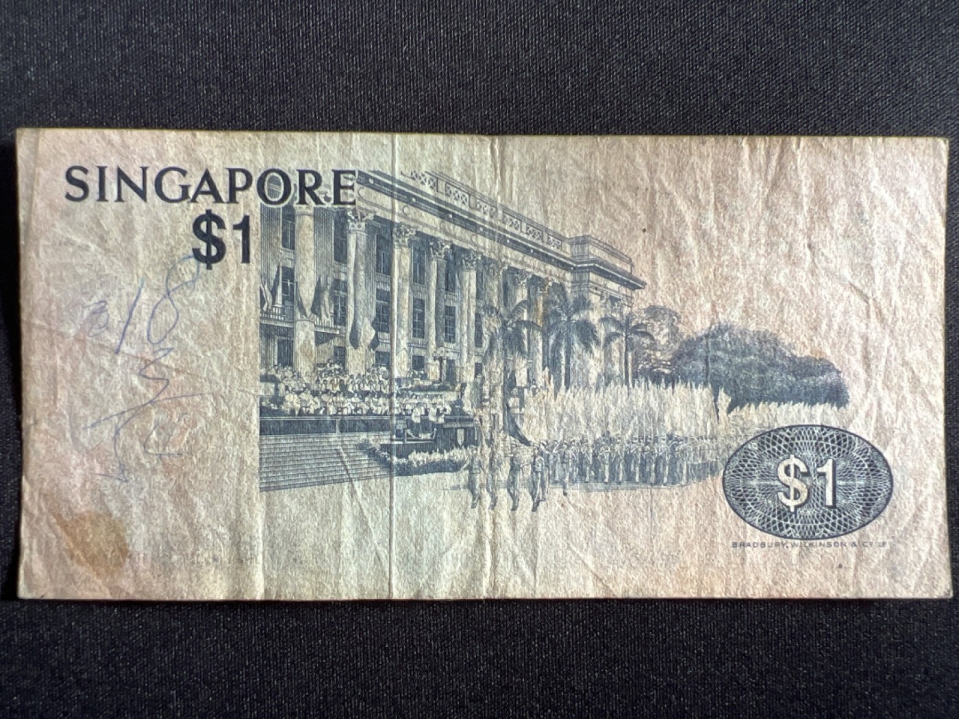 第415期 纸币专场 （无押金，捡漏，全场20包邮，偏远地区除外，接收代拍业务） 新加坡一元