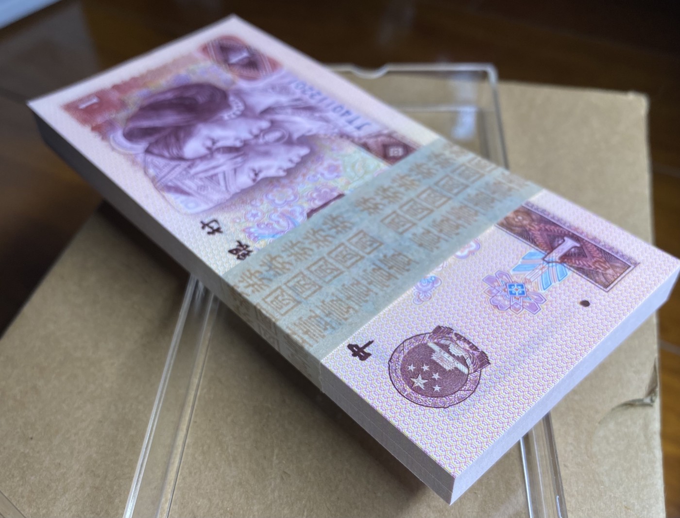 大黄蜂拍卖第79期 801金龙王裸币刀货JT40112201百连，绝品无斑