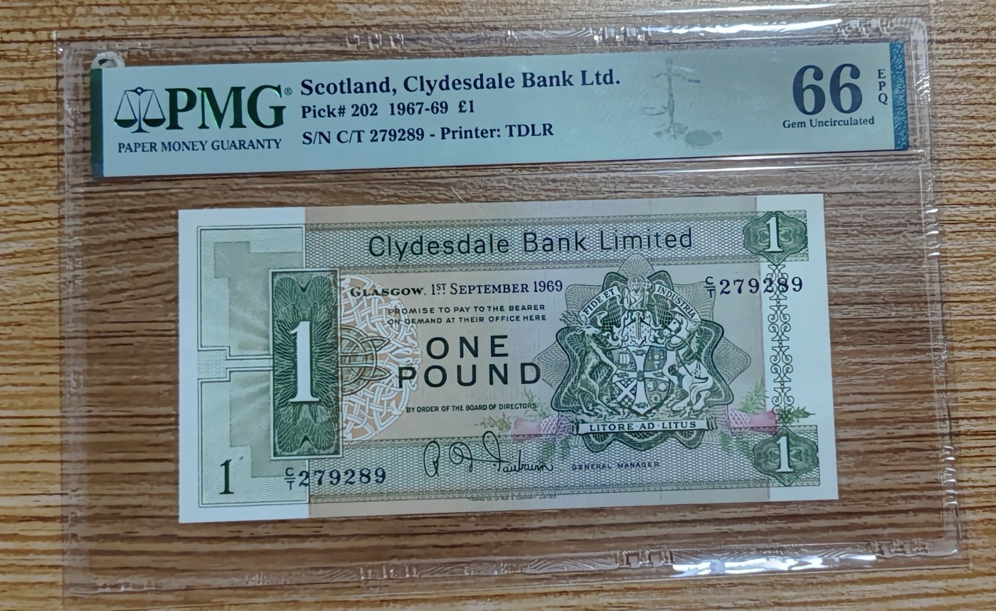 Chase Auction 第24期 - - 外钞、民国钞和人民币混合场！ 1967年苏格兰1镑，PMG66！