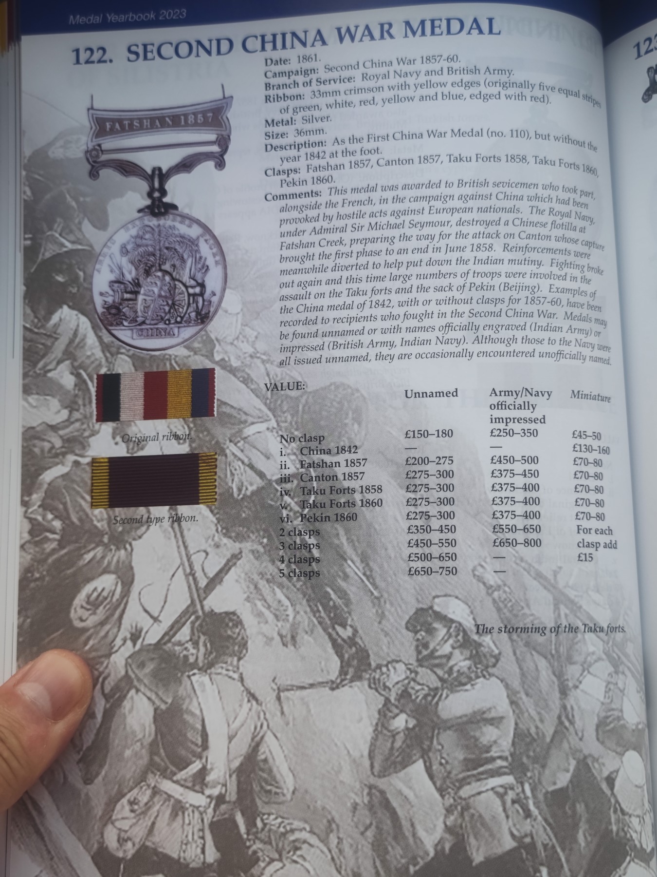 世界精品徽章收藏拍卖-七夕专场 最后一本！！！英章工具书，《Medal Yearbook》2023最新版，最权威的英章收藏指导书，非常非常厚重的一本书，一本书直接入门英章。