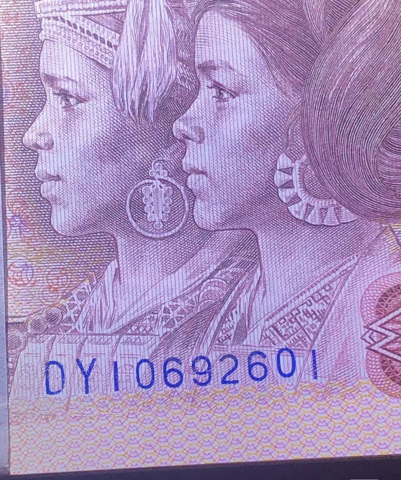 大黄蜂拍卖第79期 801蓝冠DY10692601，67分爱藏评级