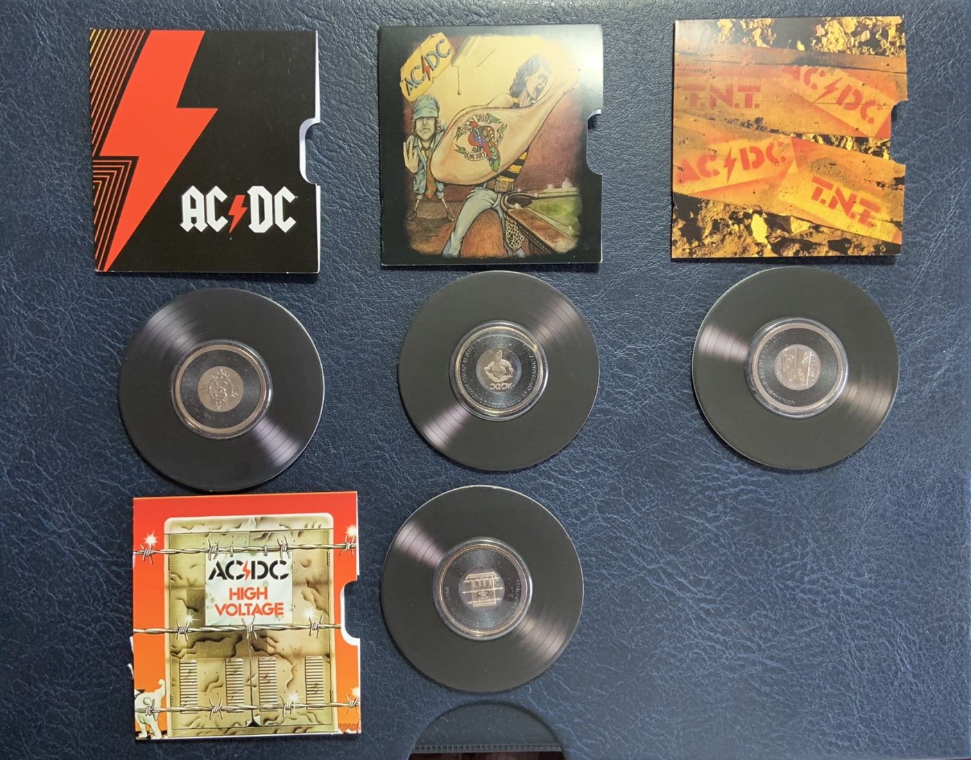收藏联盟Quantum Auction 第284期拍卖  澳大利亚2020-2021年AC/DC摇滚乐队纪念银币一套11枚 品相全新