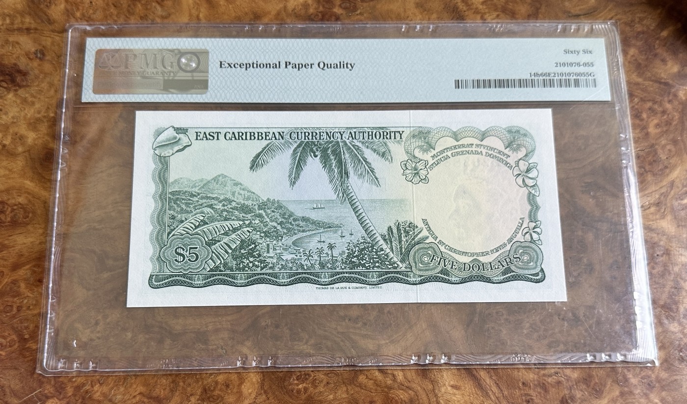 Chase Auction 第24期 - - 外钞、民国钞和人民币混合场！ 1965年东加勒比5镑，PMG66！