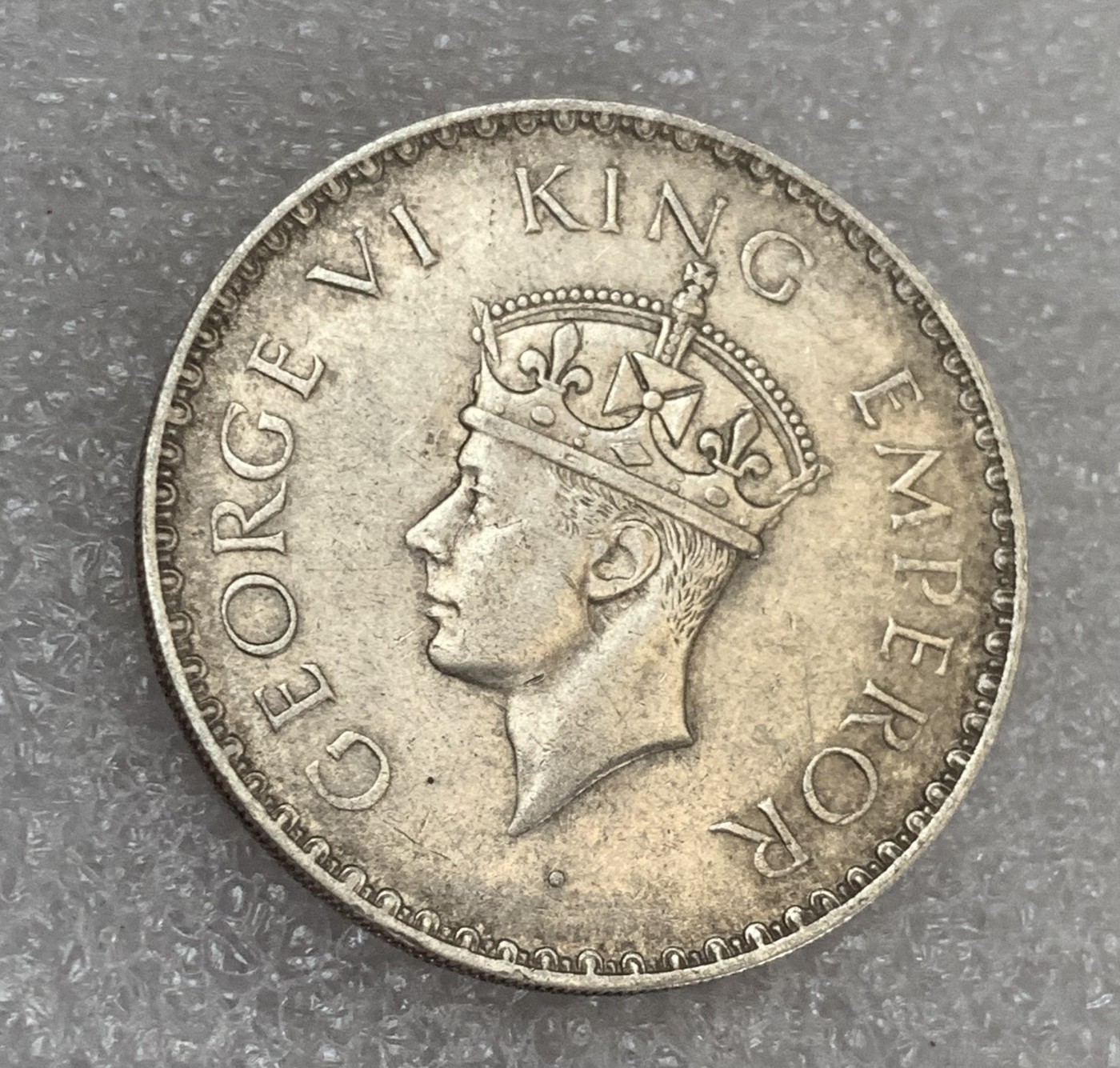 瓶子🏺第106期拍卖会  英属印度1941年乔治六世1卢比银币