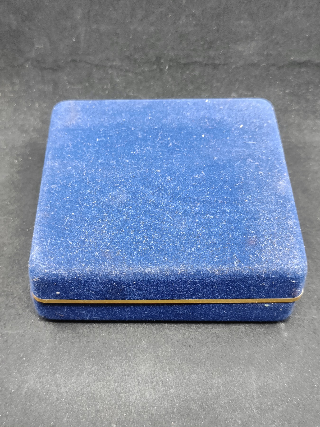 全场0元起拍 第85期 咸鱼国勋章拍卖专场 8月27日（周日）下午6：00开始 韩国 民团干部本国研修纪念水晶文镇