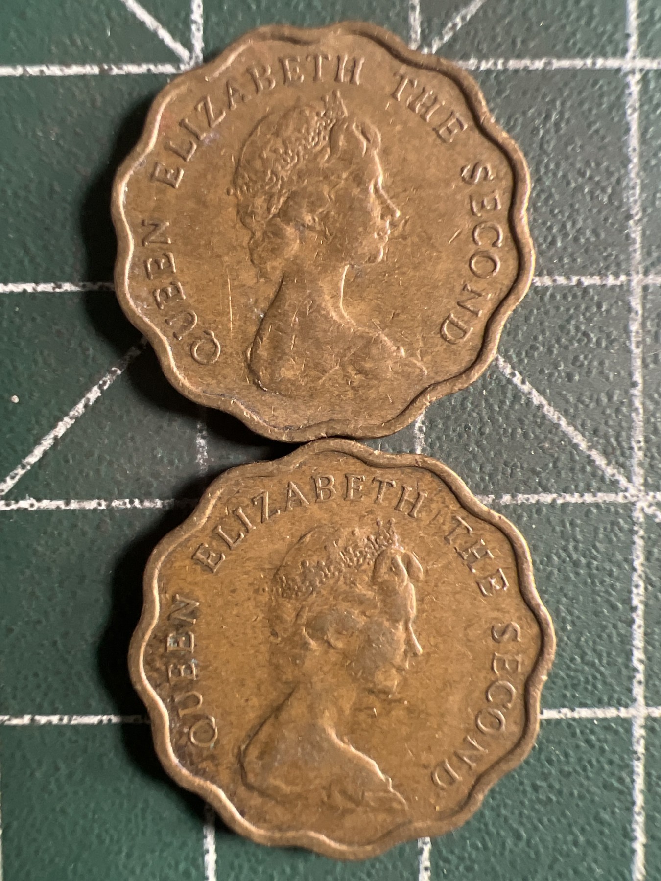 第389期 硬币币专场 （无押金，捡漏，全场20包邮，偏远地区除外，接收代拍业务） 香港贰毫两枚