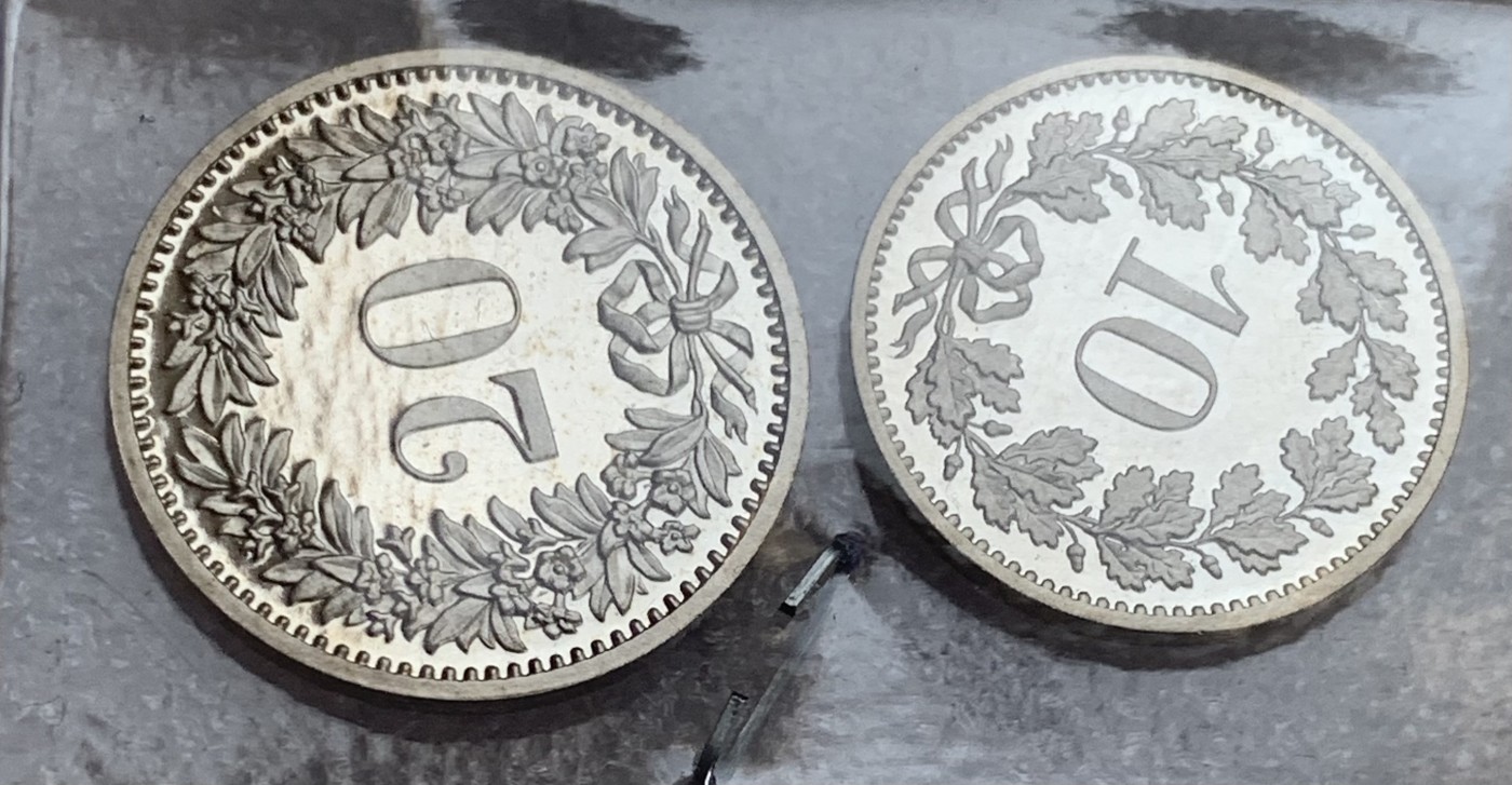 瓶子🏺第106期拍卖会  瑞士1980年精制套币8枚套