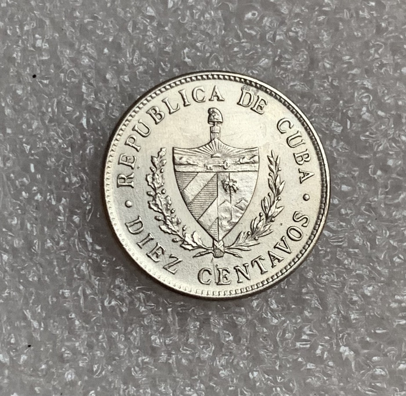 瓶子🏺第106期拍卖会 古巴1920年10分五星银币