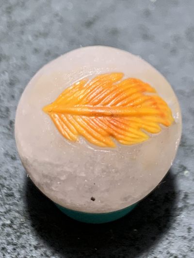 精美亚光冰飘战国红玛瑙手工俏色巧雕一夜成佛意境珠一颗！ 精美亚光冰飘战国红玛瑙手工俏色巧雕一夜成佛意境珠一颗！