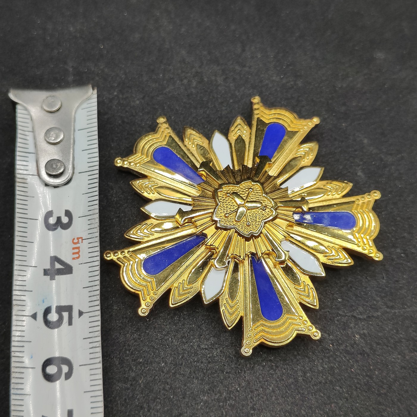 全场0元起拍 第86期 咸鱼国勋章拍卖专场 8月30日（周三）下午6：00开始 日本消防自治纪念章 大型章