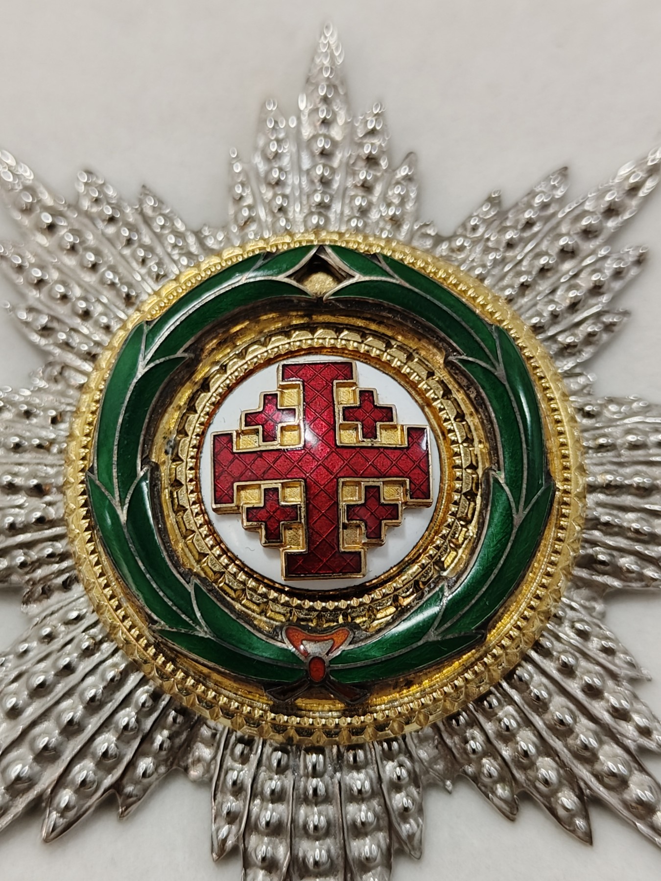 全场0元起拍 第86期 咸鱼国勋章拍卖专场 8月30日（周三）下午6：00开始 梵蒂冈教皇国 大军官级圣暮骑士团勋章 颈绶星芒铜珐琅