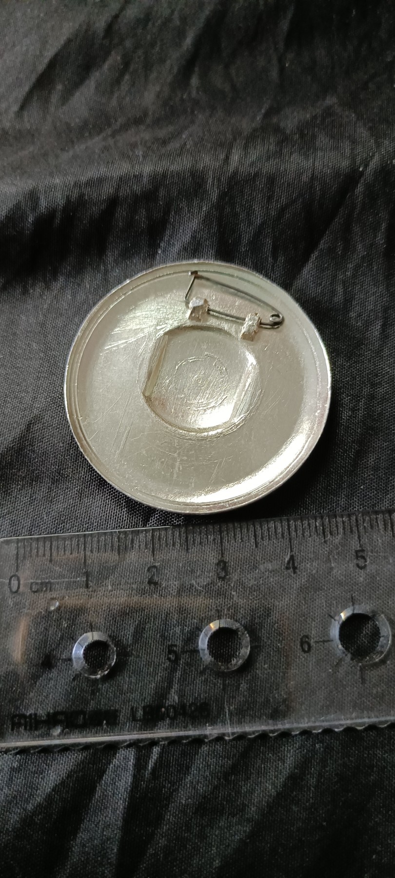 全场0起0押金！ 精品像章，红色文献！ 精品花边飞机军舰章！