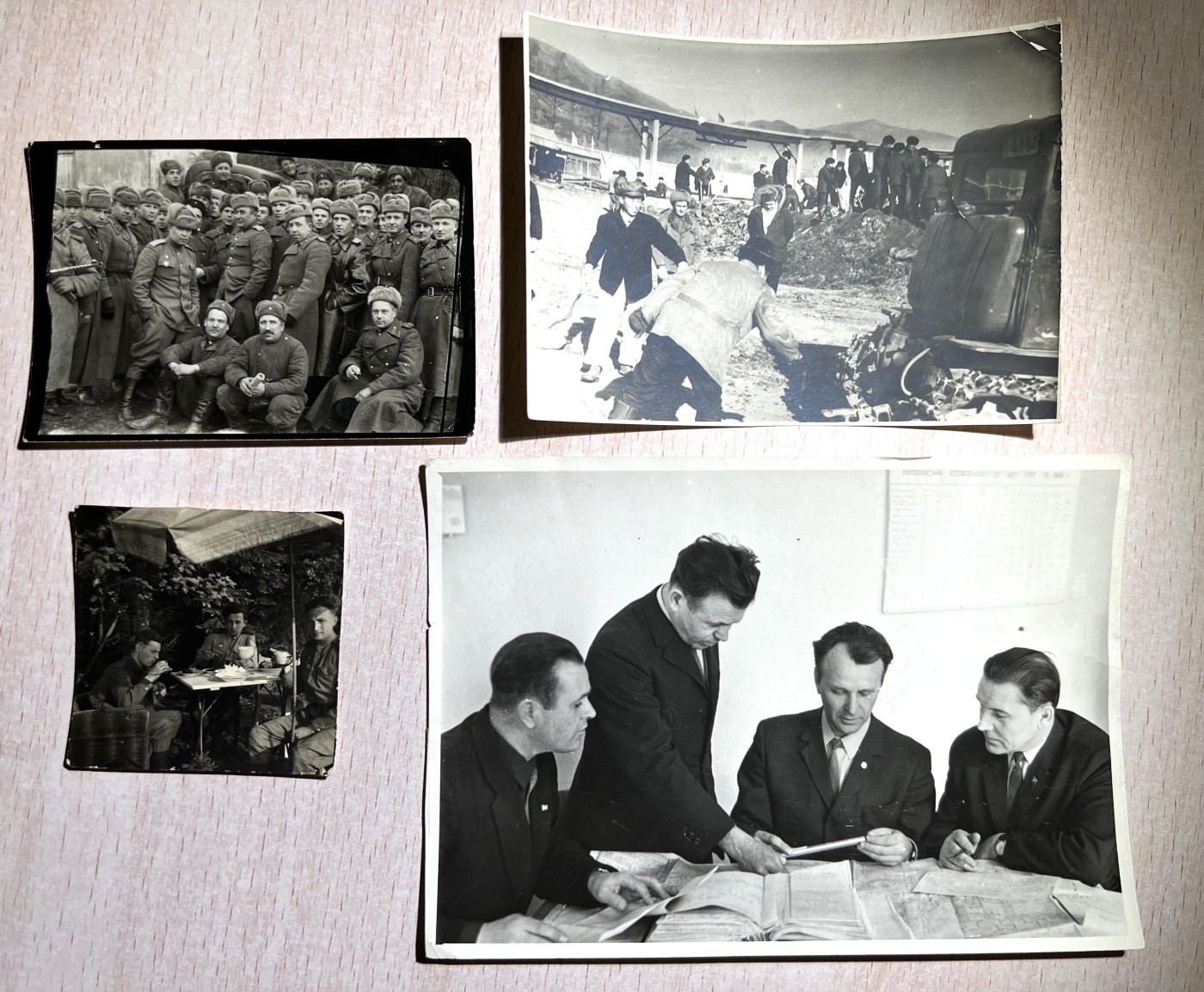 大猫徽章拍卖 第231期  中苏友谊纪念章一对 同一人获得 