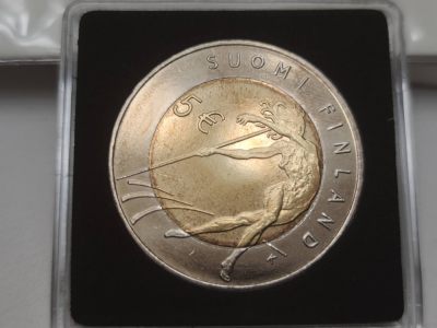 燕姐换藏第56拍 - 芬兰2005年田径锦标赛五欧元双色纪念币