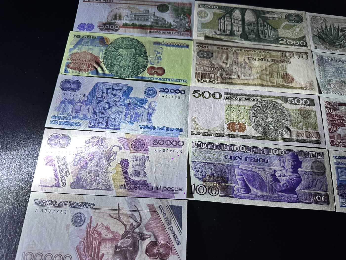 《外钞收藏家》第二百九十五期（连拍第三场） 墨西哥一套 AA冠 A冠13枚一起 全新绝品 全同小号