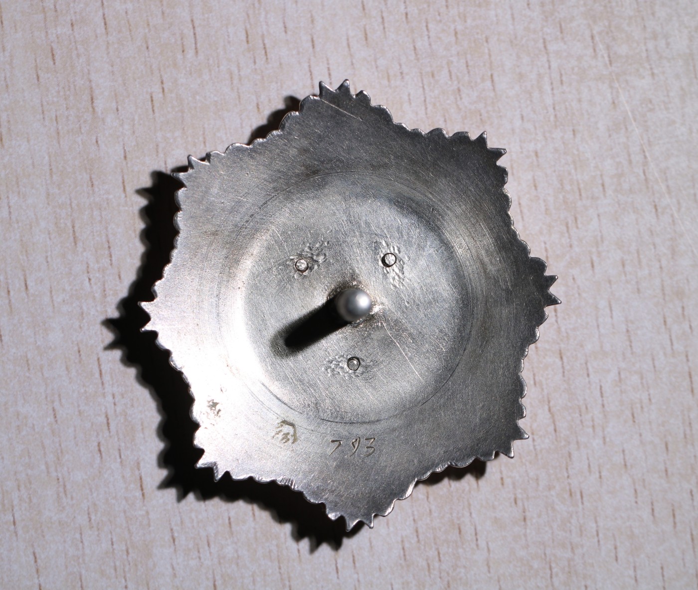 大猫徽章拍卖 第231期  蒙古🇲🇳劳动红旗勋章 