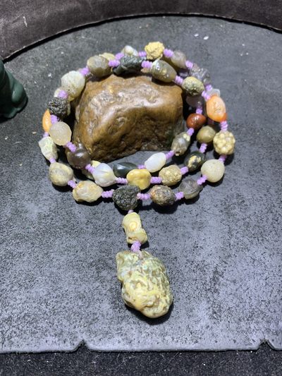 精美阿拉善青花筋脉石玛瑙项链一条， - 精美阿拉善青花筋脉石玛瑙项链一条，