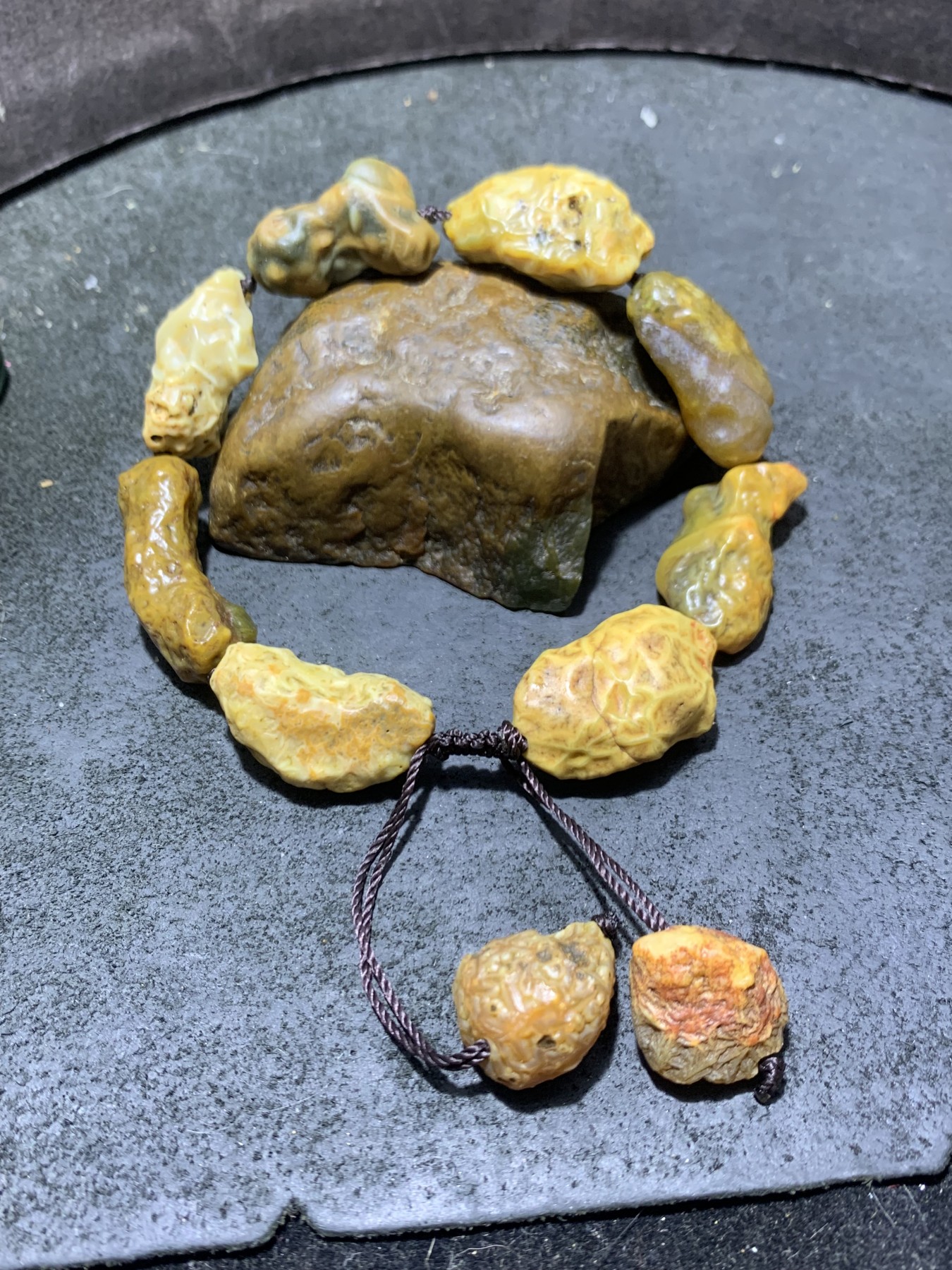 精美阿拉善管状筋脉石原石手工编织手串一条，