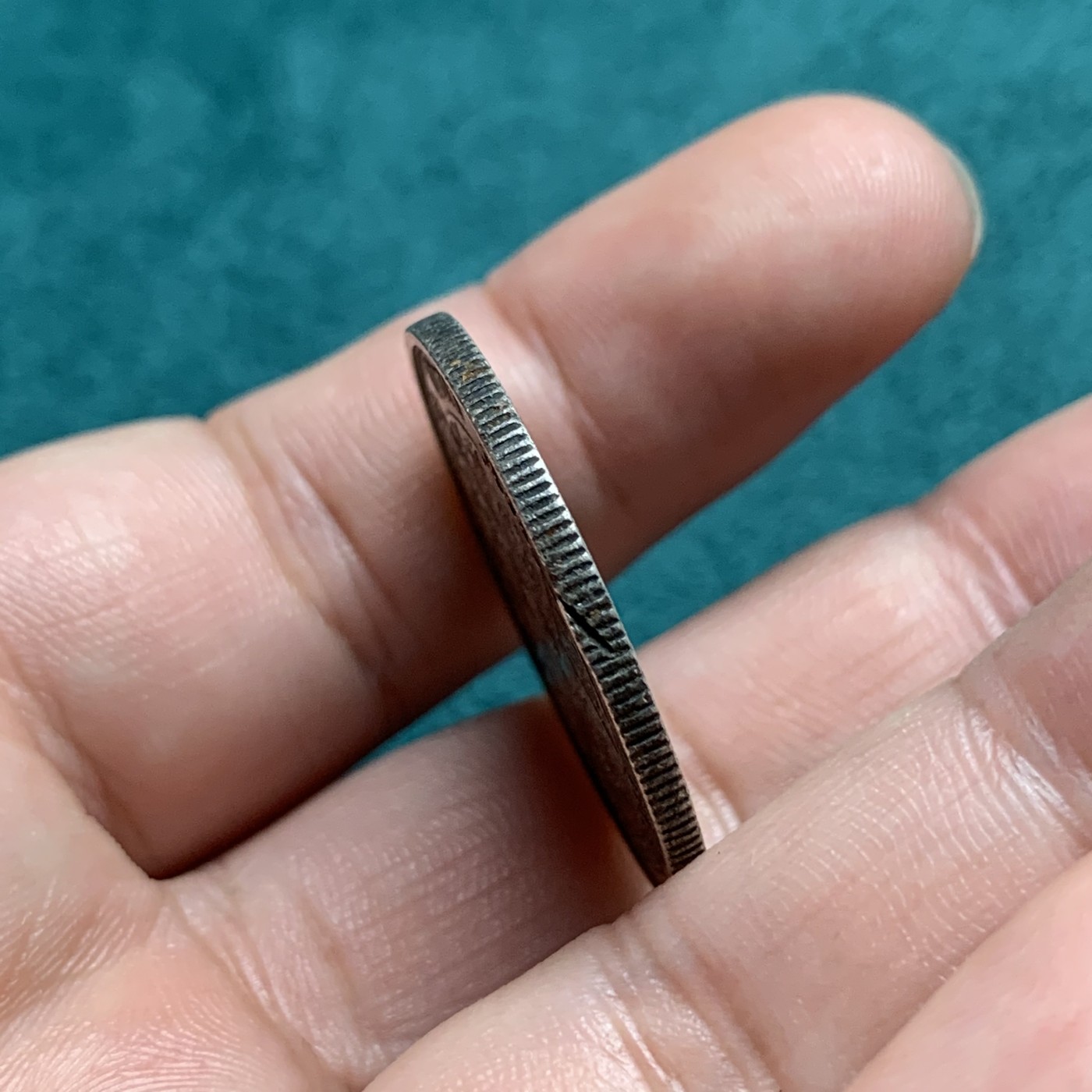 《竞宝斋》第192场-周日，周一 2场 (全场包邮) 两枚一组 英国1873年维多利亚哥特1福林银币+墨西哥1805年卡四双柱2R银币 少见品种