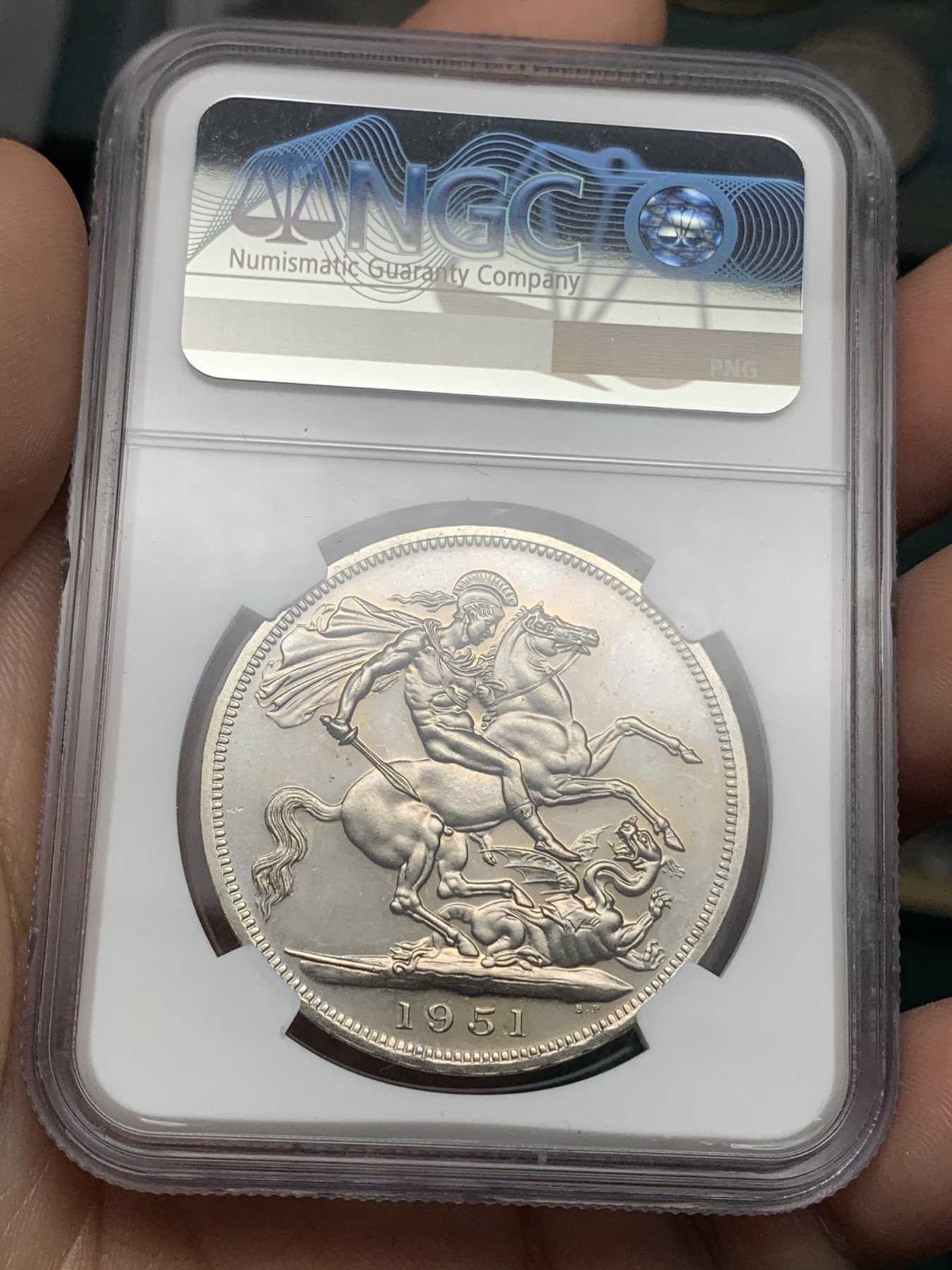 《竞宝斋》第192场-周日，周一 2场 (全场包邮) NGC-PL64 英国 1951年 1克朗 乔治六世 最后的马剑 PL底板 品相好 非常靓