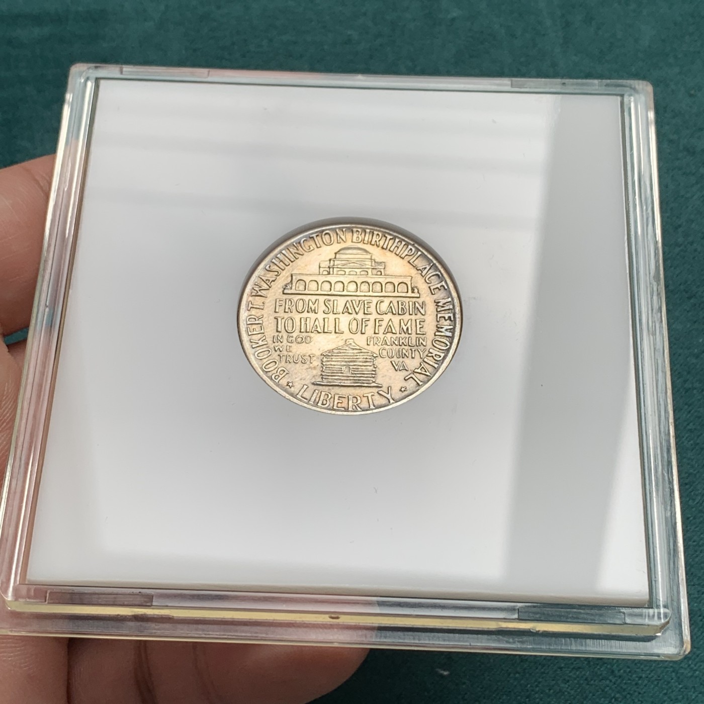 《竞宝斋》第192场-周日，周一 2场 (全场包邮) 美国1946年华盛顿半美元纪念银币 入门品种 带亚克力盒