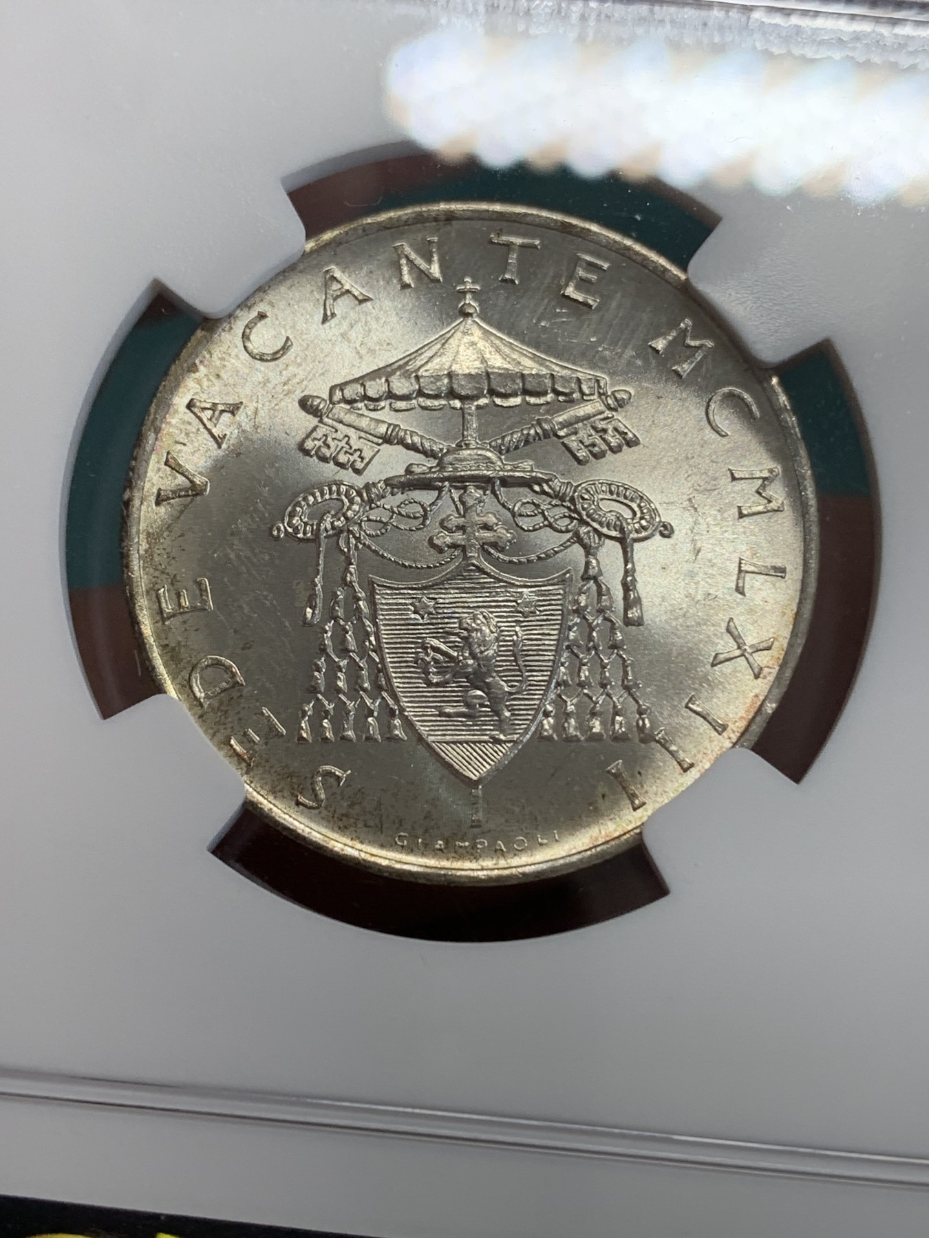 《竞宝斋》第192场-周日，周一 2场 (全场包邮) NGC-MS63 梵蒂冈1963年500里拉缺位银币 转光明显