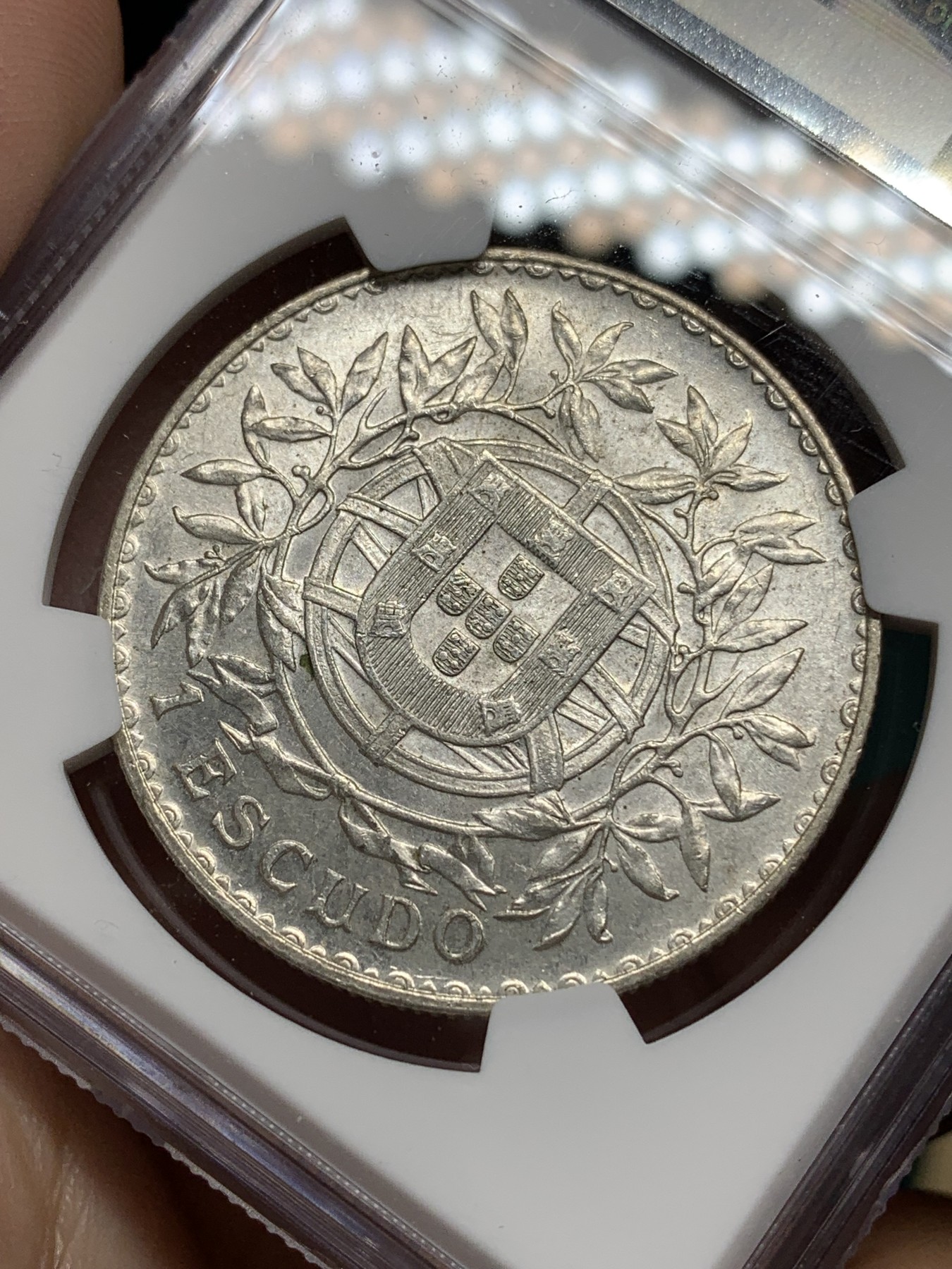 《竞宝斋》第192场-周日，周一 2场 (全场包邮) NGC MS61 葡萄牙1915年女神1埃斯库多大银币