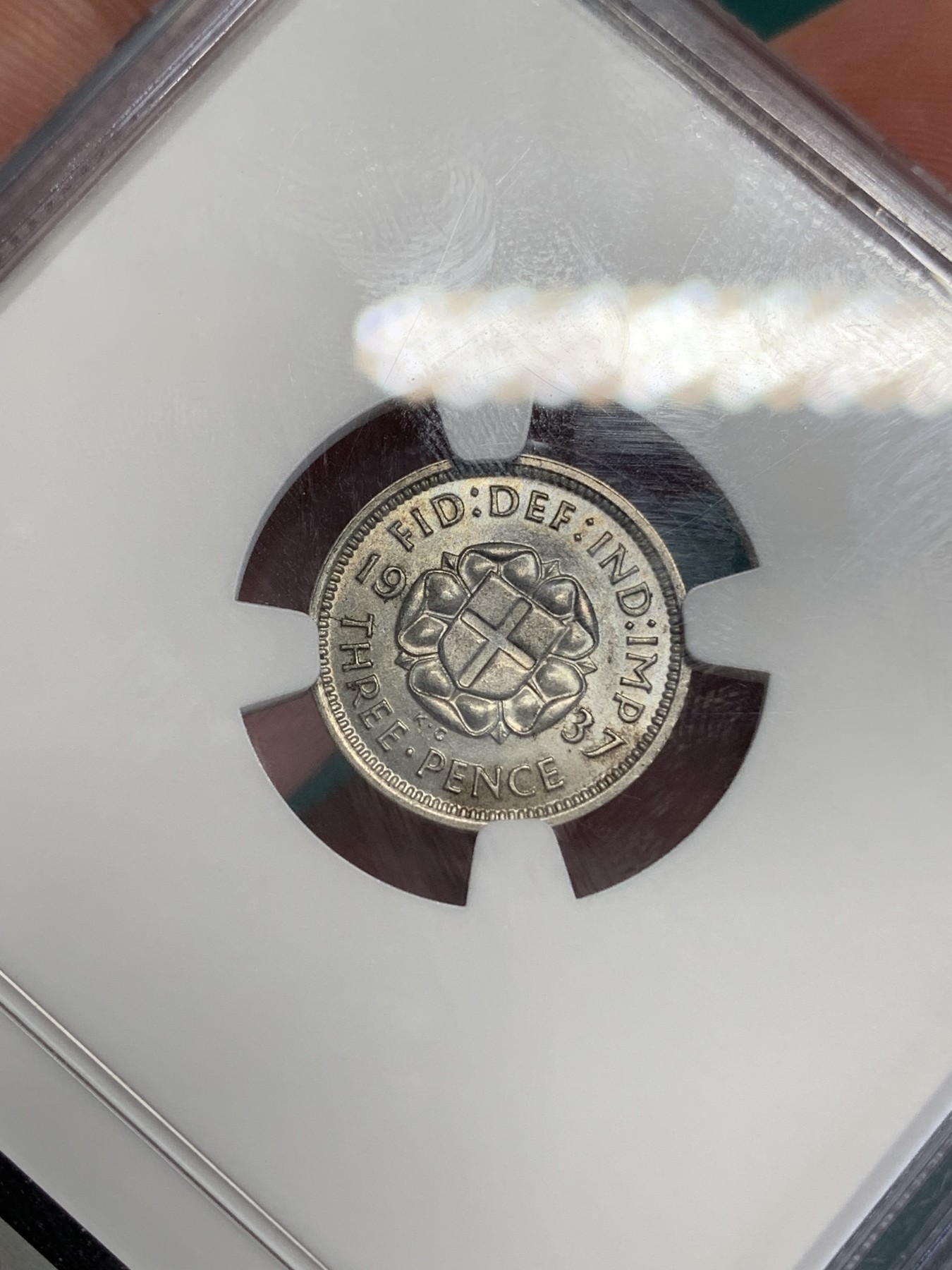 《竞宝斋》第192场-周日，周一 2场 (全场包邮) NGC-MS63 英国 1937年 乔治六世登基年3便士小银币 小银品好困难