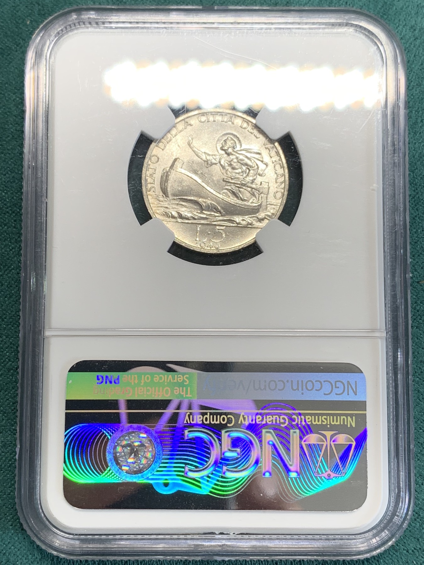 《竞宝斋》第192场-周日，周一 2场 (全场包邮) NGC-MS61 梵蒂冈1940年5里拉小船银币 转光明显