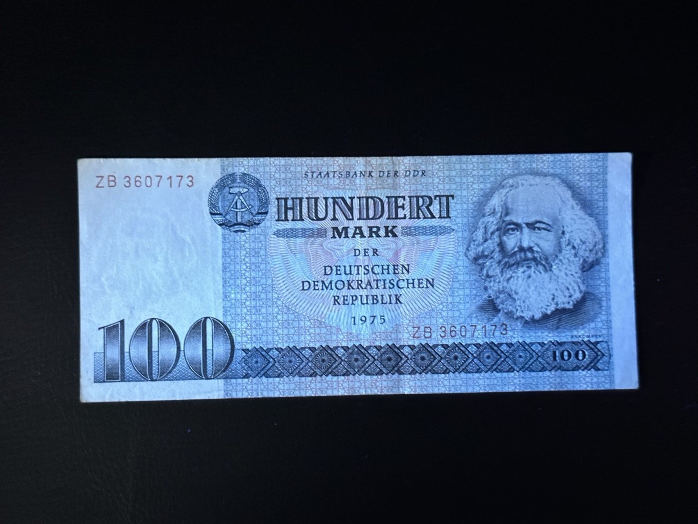 八月最后一场，第十五期大拍 （S2）民主德国100马克，马克思头像，热门品种