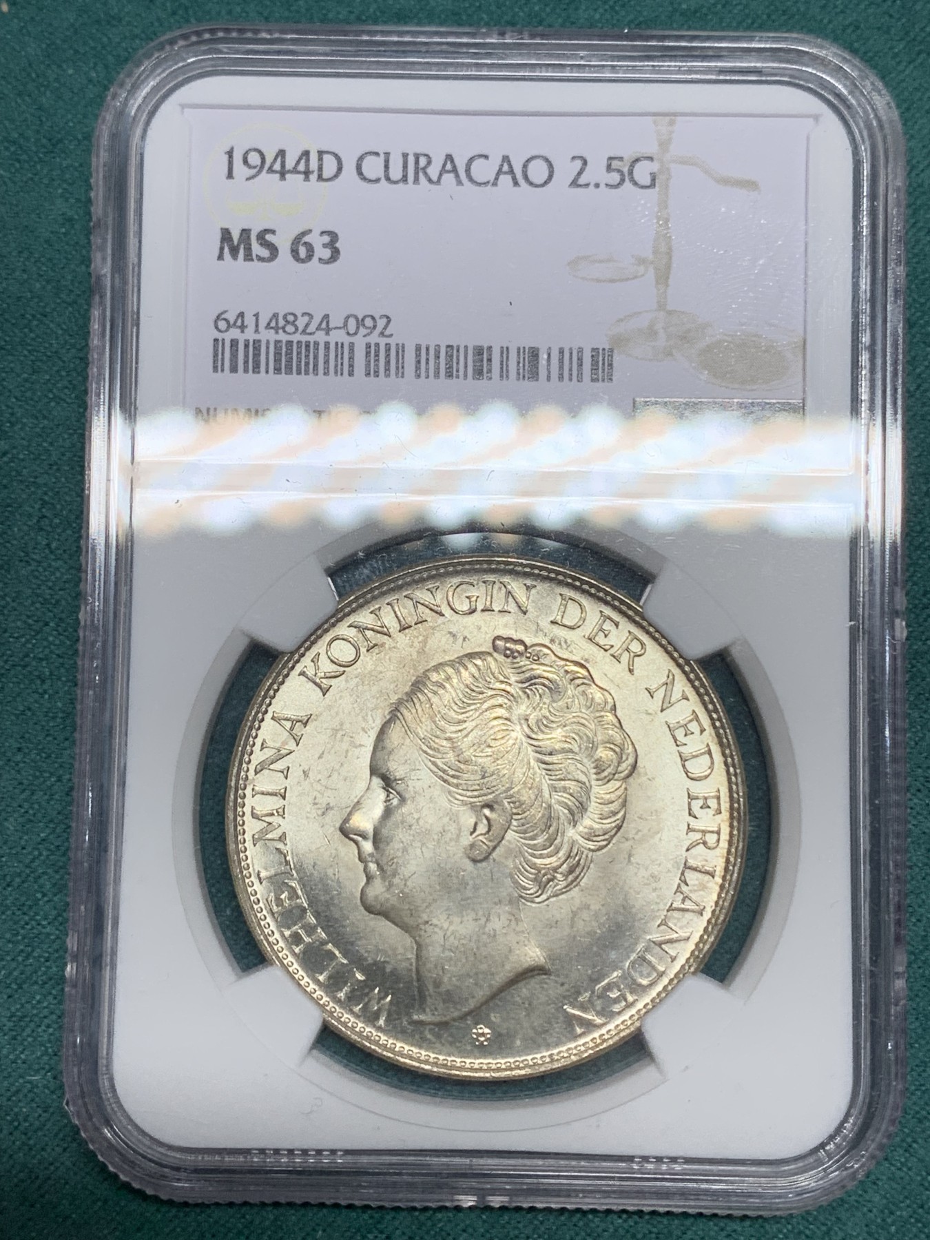 《竞宝斋》第192场-周日，周一 2场 (全场包邮) NGC MS63 荷属库拉索1944年威廉明娜2.5G大银币