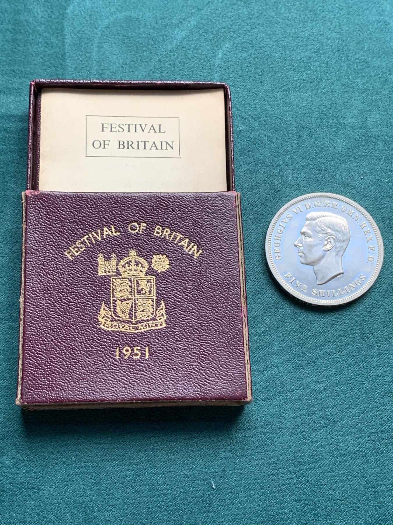 《竞宝斋》第192场-周日，周一 2场 (全场包邮) 英国1951年乔治六世 最后的马剑克朗型纪念币 盒证全