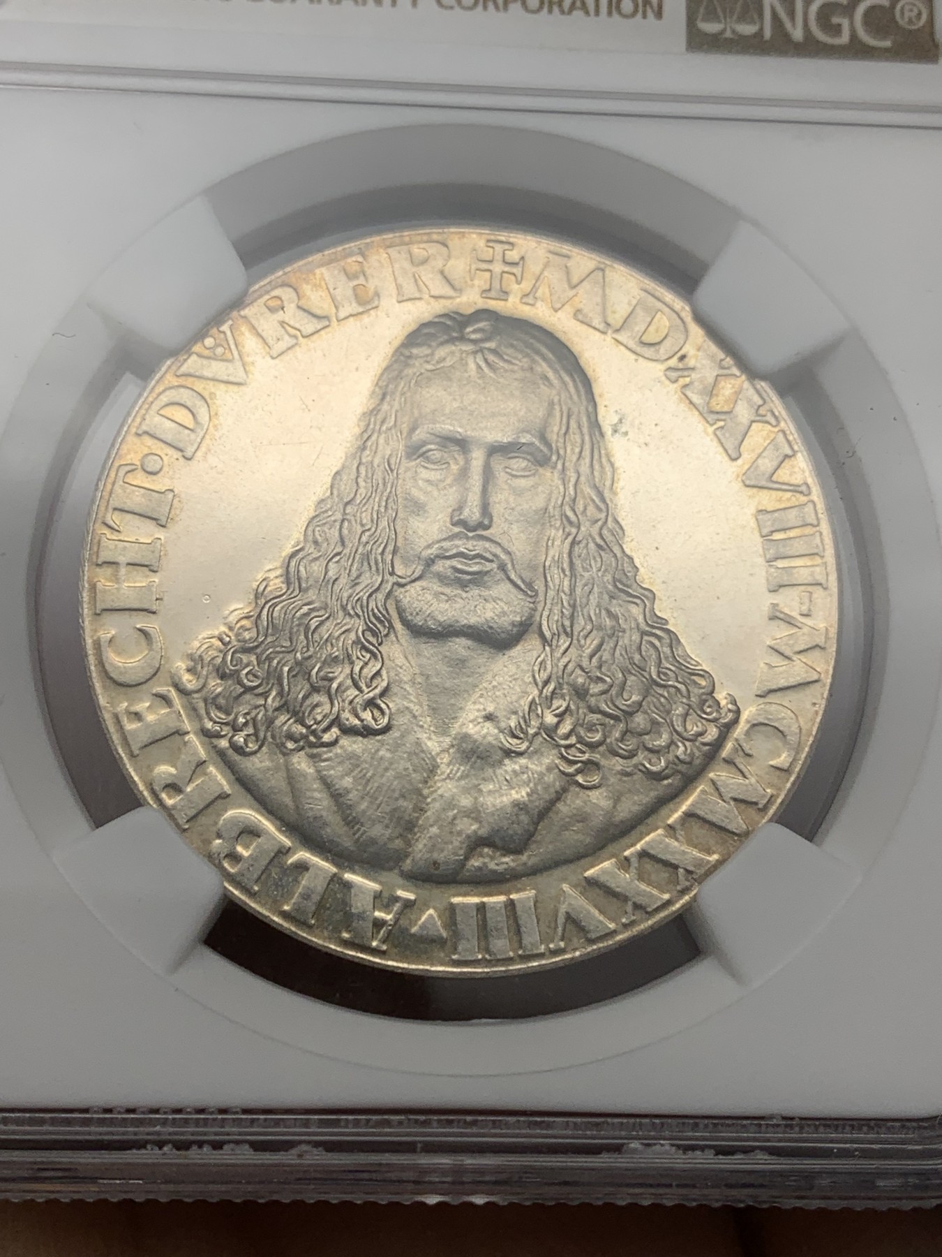 《竞宝斋》第192场-周日，周一 2场 (全场包邮) NGC MS62 德国1928画家丢勒镜面底板银章背面少见