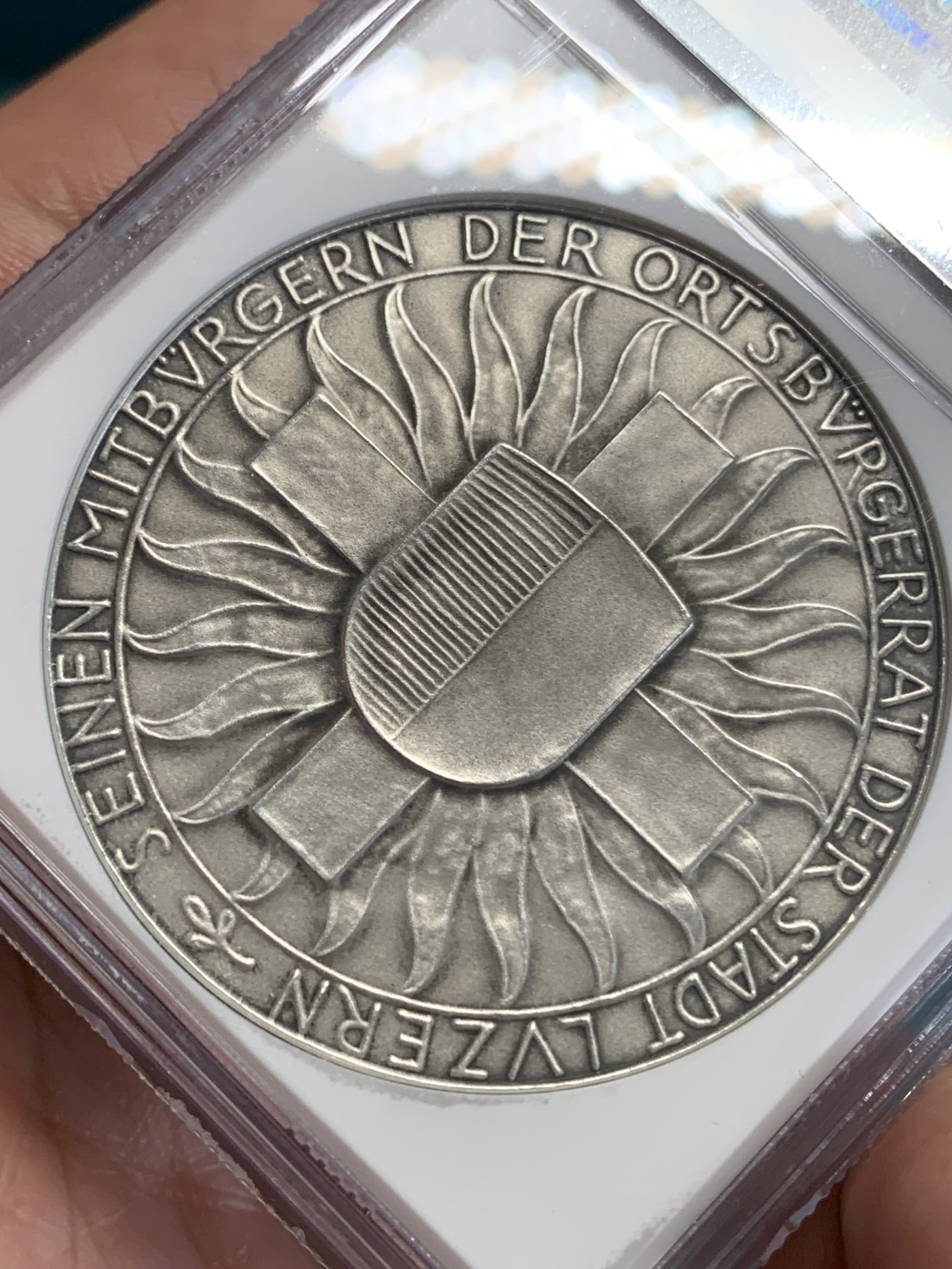 《竞宝斋》第192场-周日，周一 2场 (全场包邮) NGC MS63 瑞士1918卢塞恩射击节银章 45mm大规格