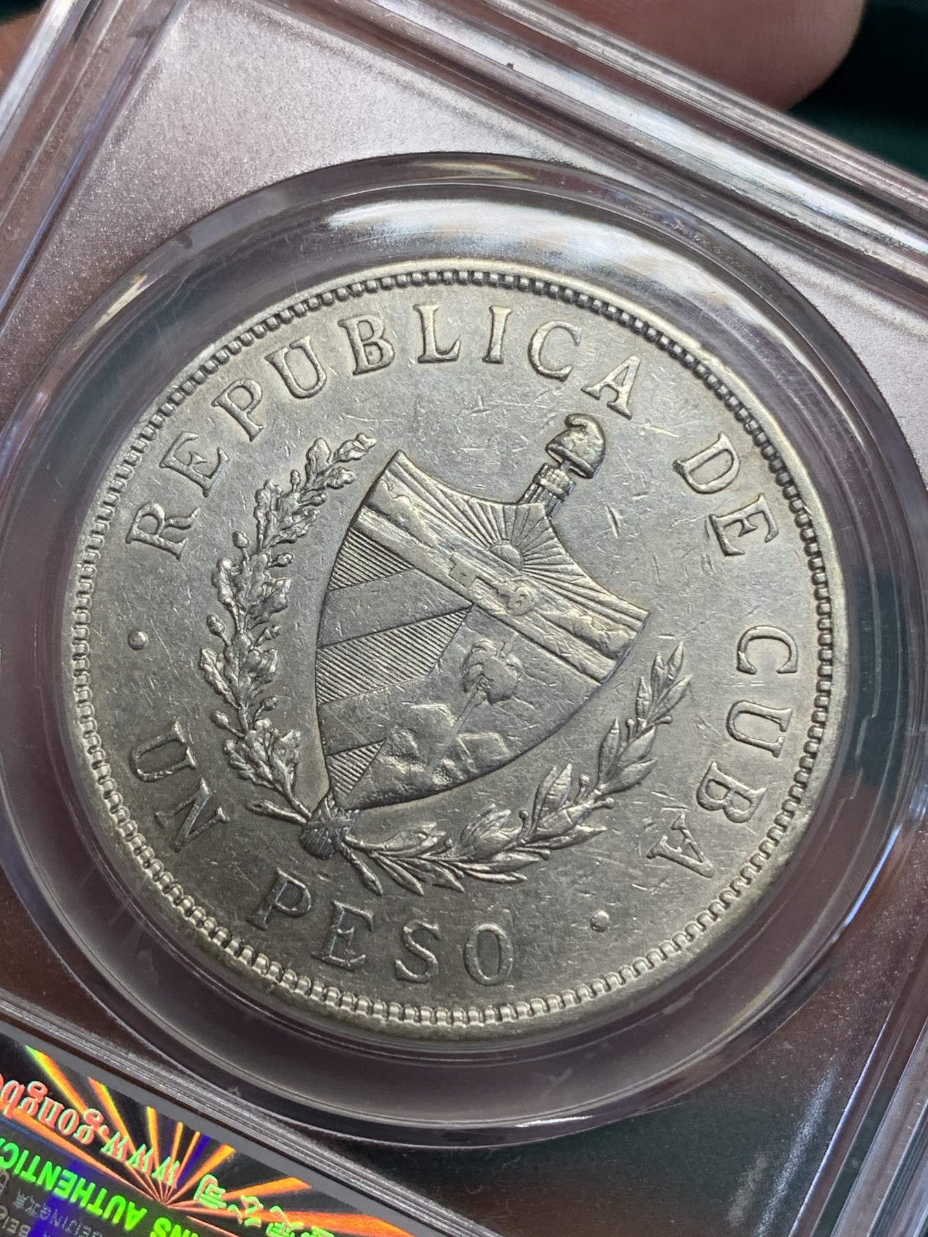 《竞宝斋》第192场-周日，周一 2场 (全场包邮) 公博评级AU55 古巴1933年五星1比索银币