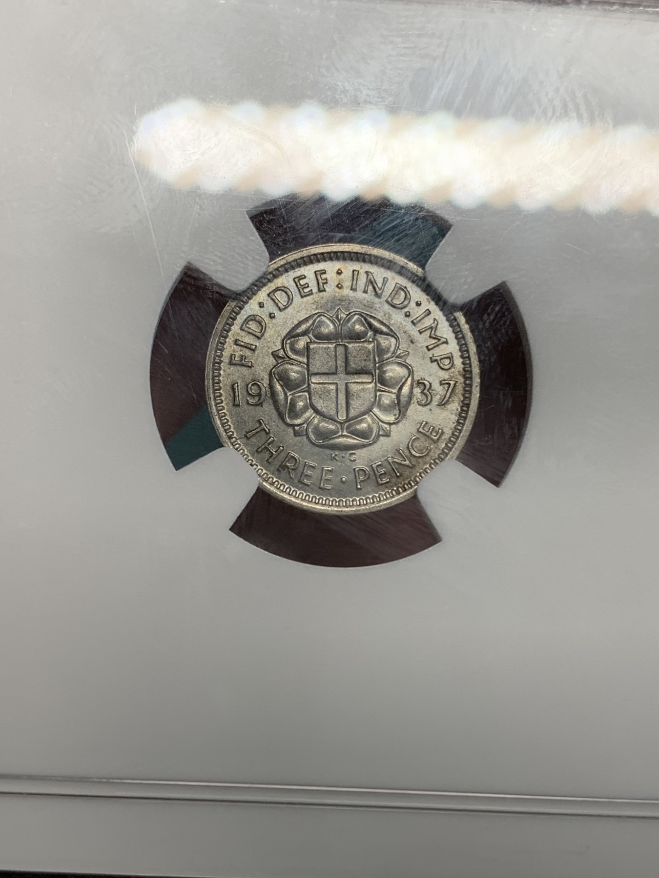 《竞宝斋》第192场-周日，周一 2场 (全场包邮) NGC-MS63 英国 1937年 乔治六世登基年3便士小银币 小银品好困难