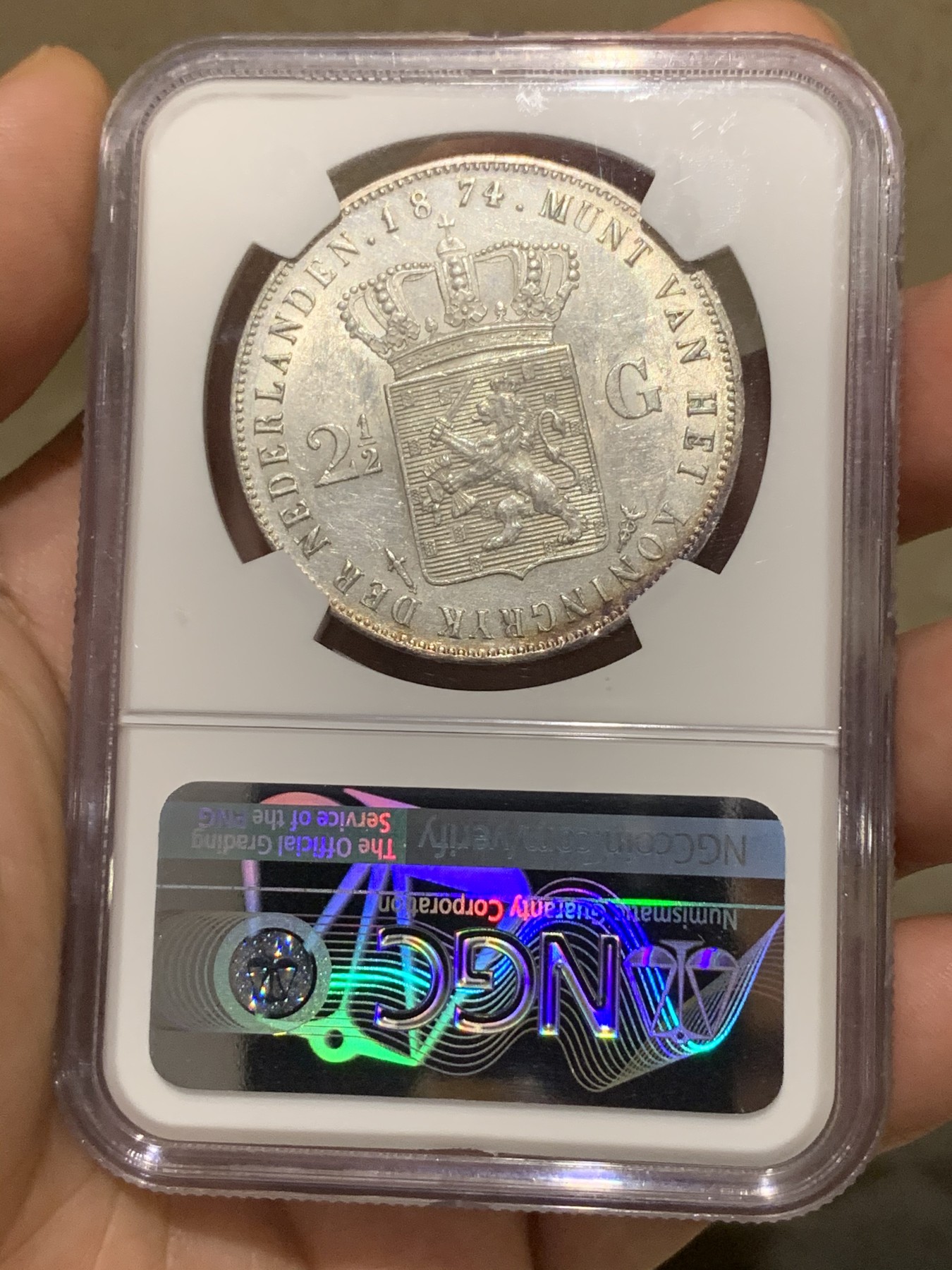 《竞宝斋》第192场-周日，周一 2场 (全场包邮) NGC MS60 荷兰1874年威廉三世2.5盾大银币 原光 MS的少见