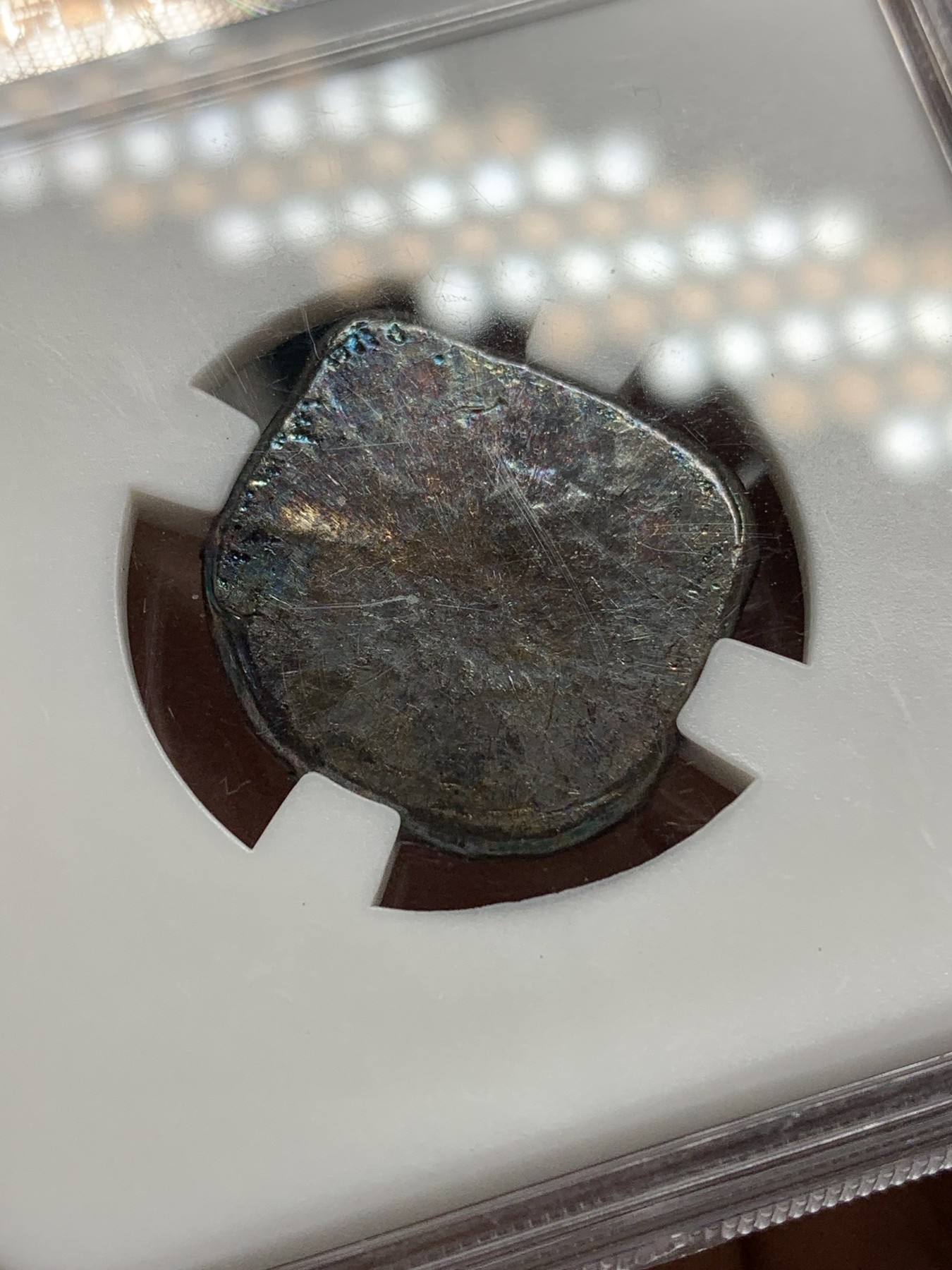 《竞宝斋》第192场-周日，周一 2场 (全场包邮) 中乾评级UNC 广州恊昌金铺银饼 原光五彩