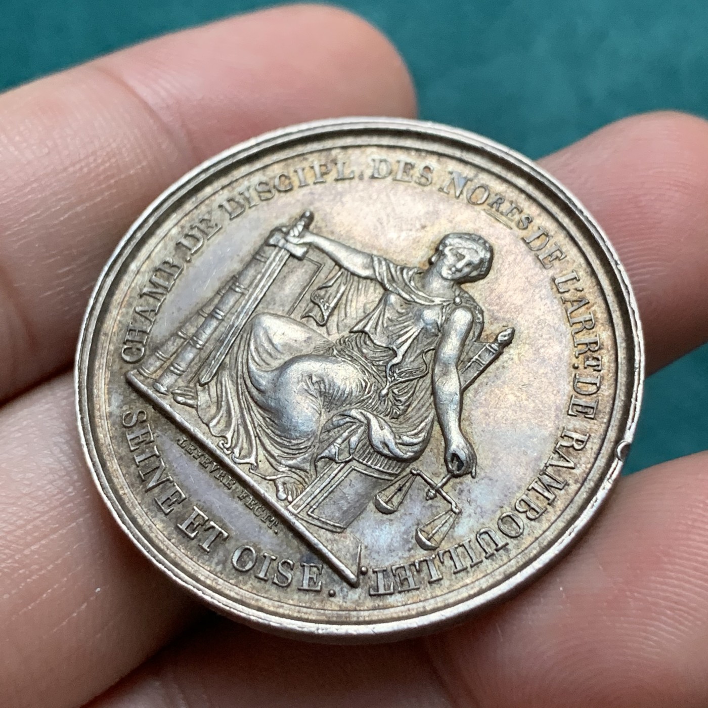 《竞宝斋》第192场-周日，周一 2场 (全场包邮) 法国 1845-1860 法律与习俗银质代币 蜜蜂边铭 银标 36.1mm  15.2克