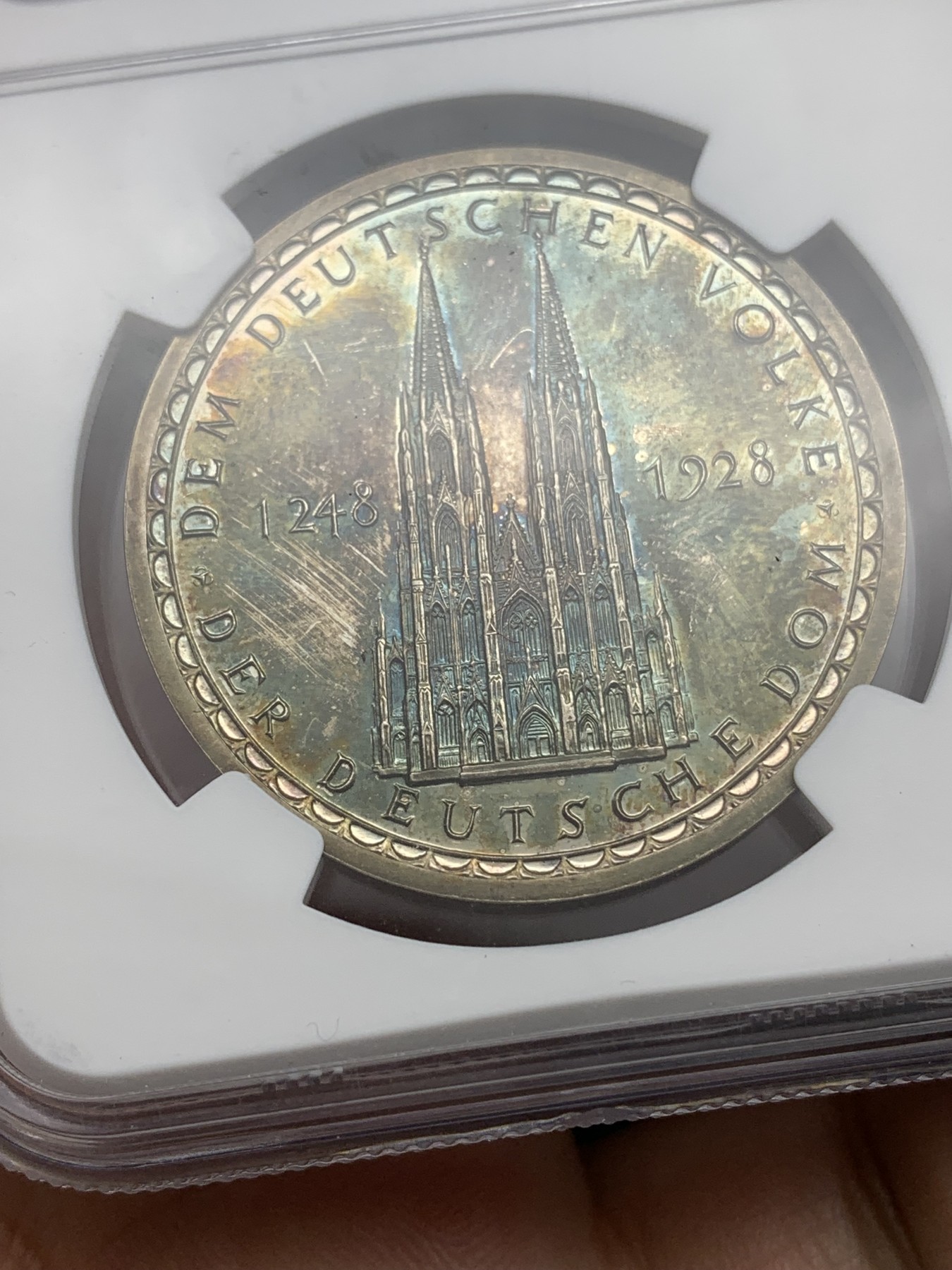 《竞宝斋》第192场-周日，周一 2场 (全场包邮) NGC-MS64 德国1928年科隆大教堂奠基680周年银章 超强镜面！绝美幻彩高分银章！